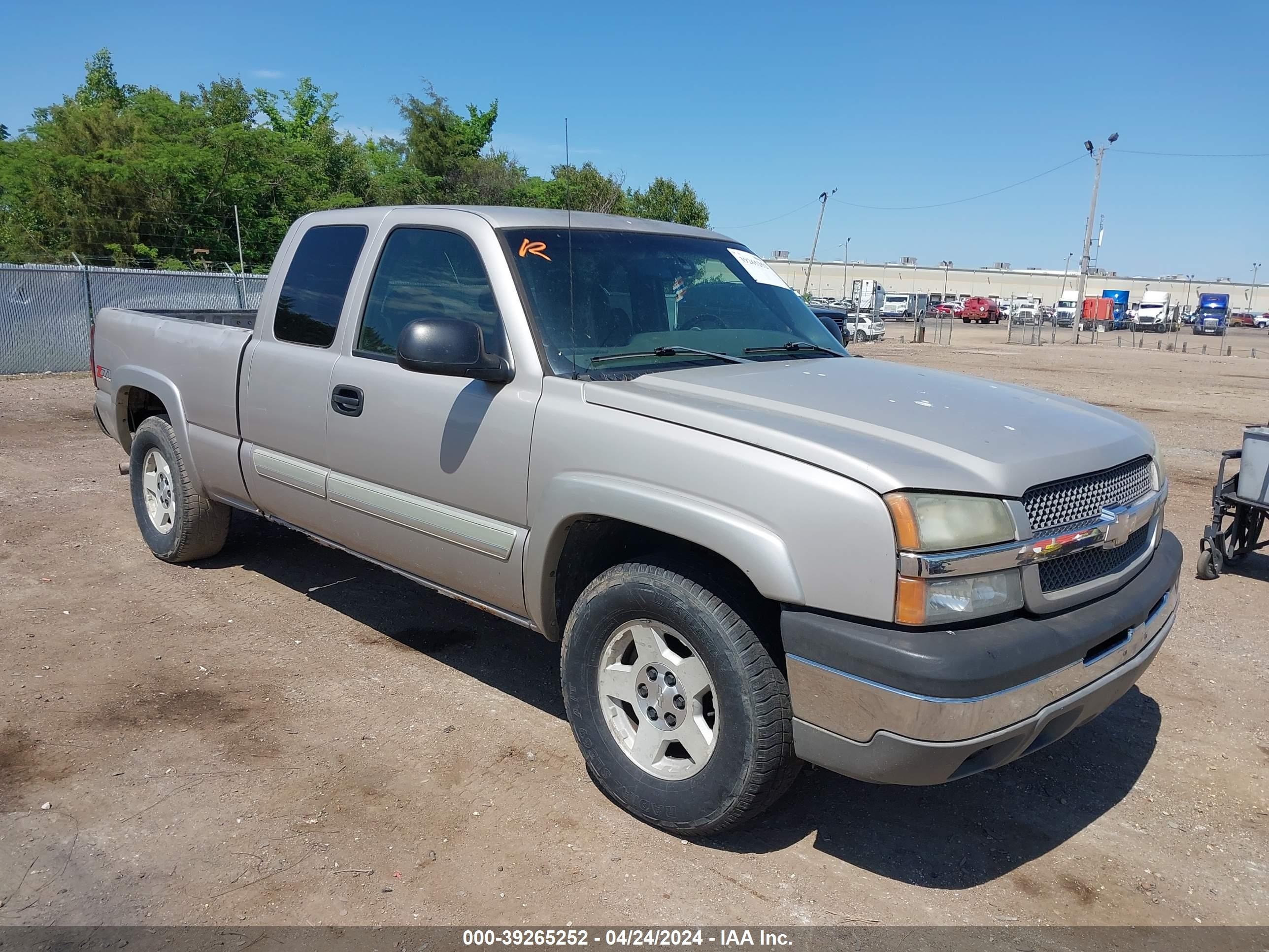 CHEVROLET SILVERADO 2005 1gcek19b55e235546