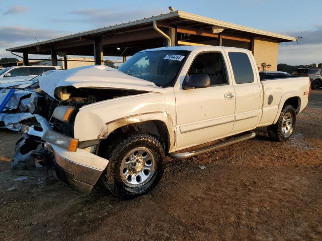 CHEVROLET SILVERADO 2007 1gcek19b77z107837