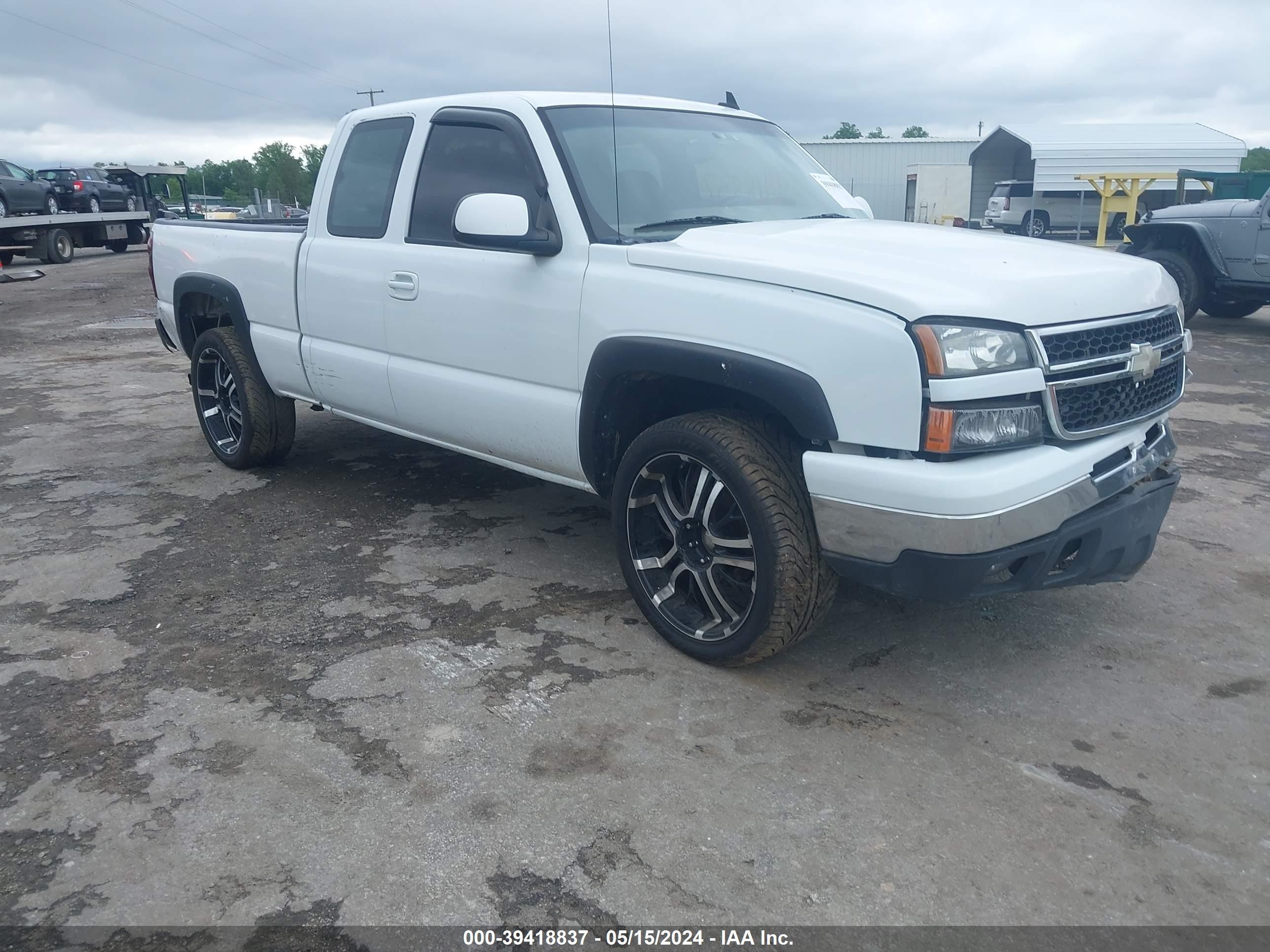 CHEVROLET SILVERADO 2006 1gcek19b86z151120