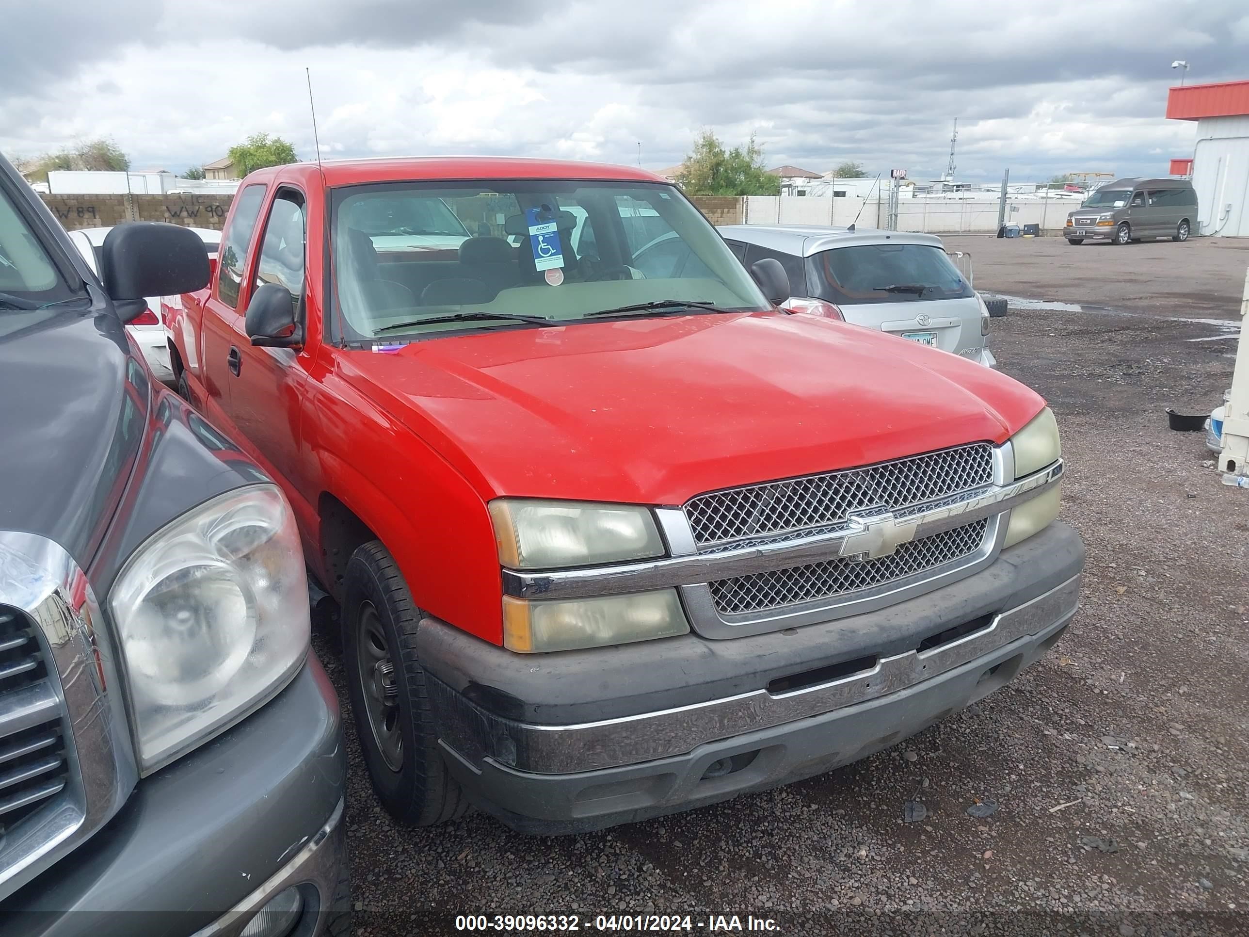 CHEVROLET SILVERADO 2005 1gcek19b95e156820