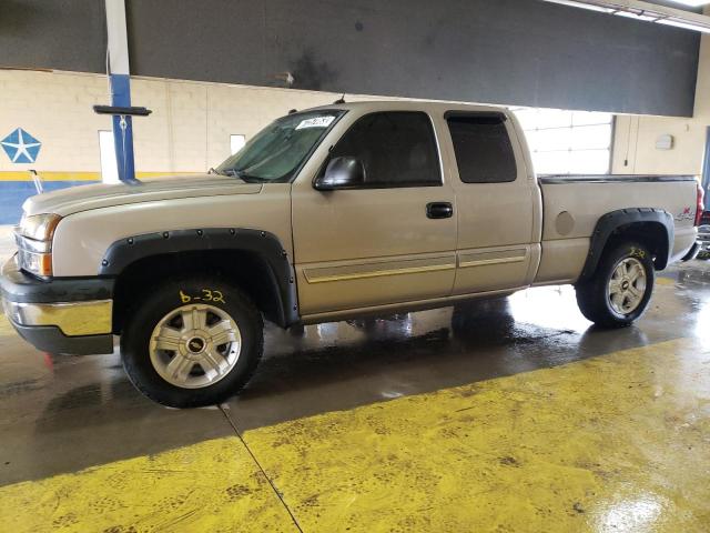 CHEVROLET SILVERADO 2005 1gcek19bx5e184612