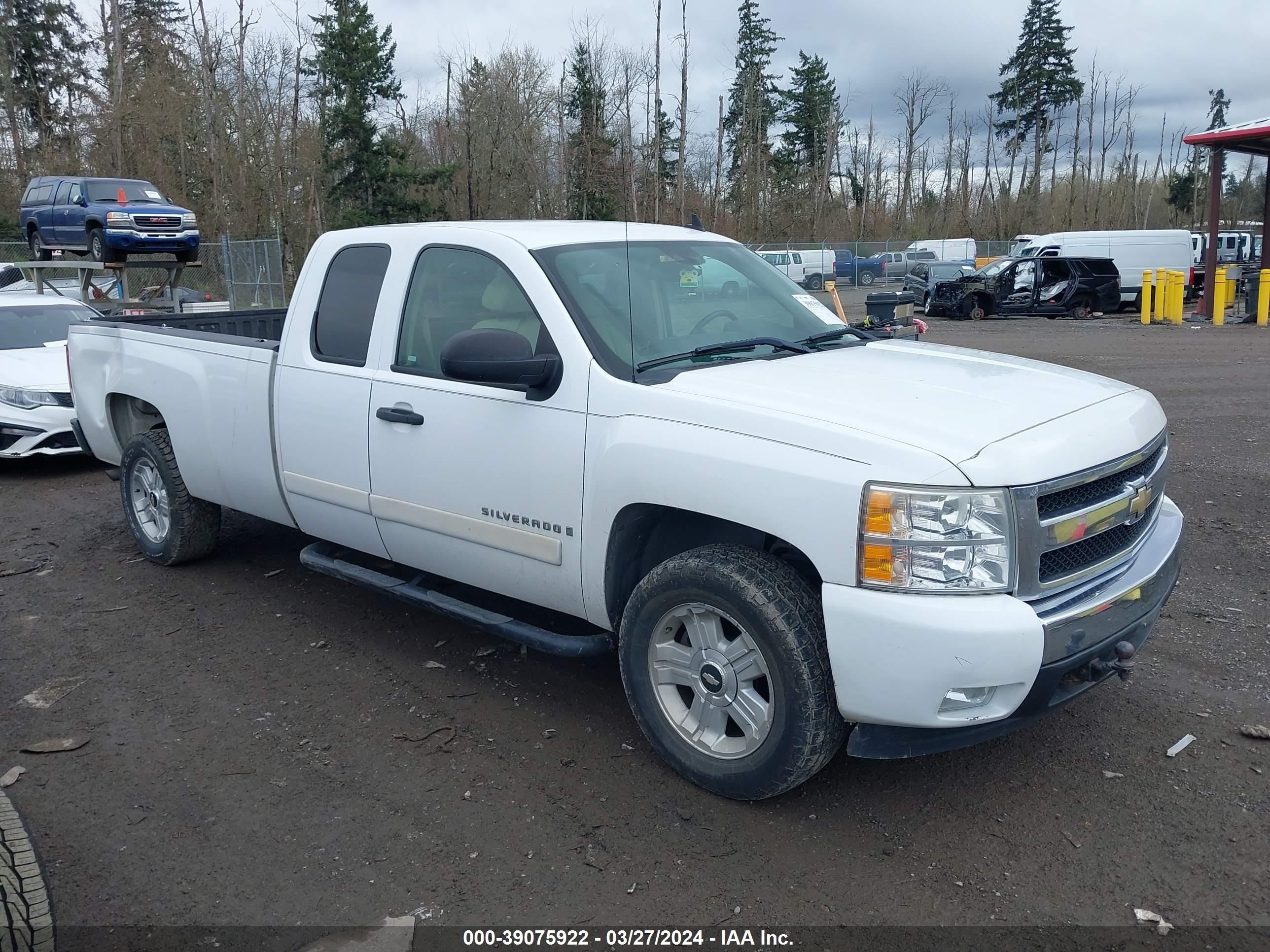 CHEVROLET SILVERADO 2007 1gcek19j17e511814