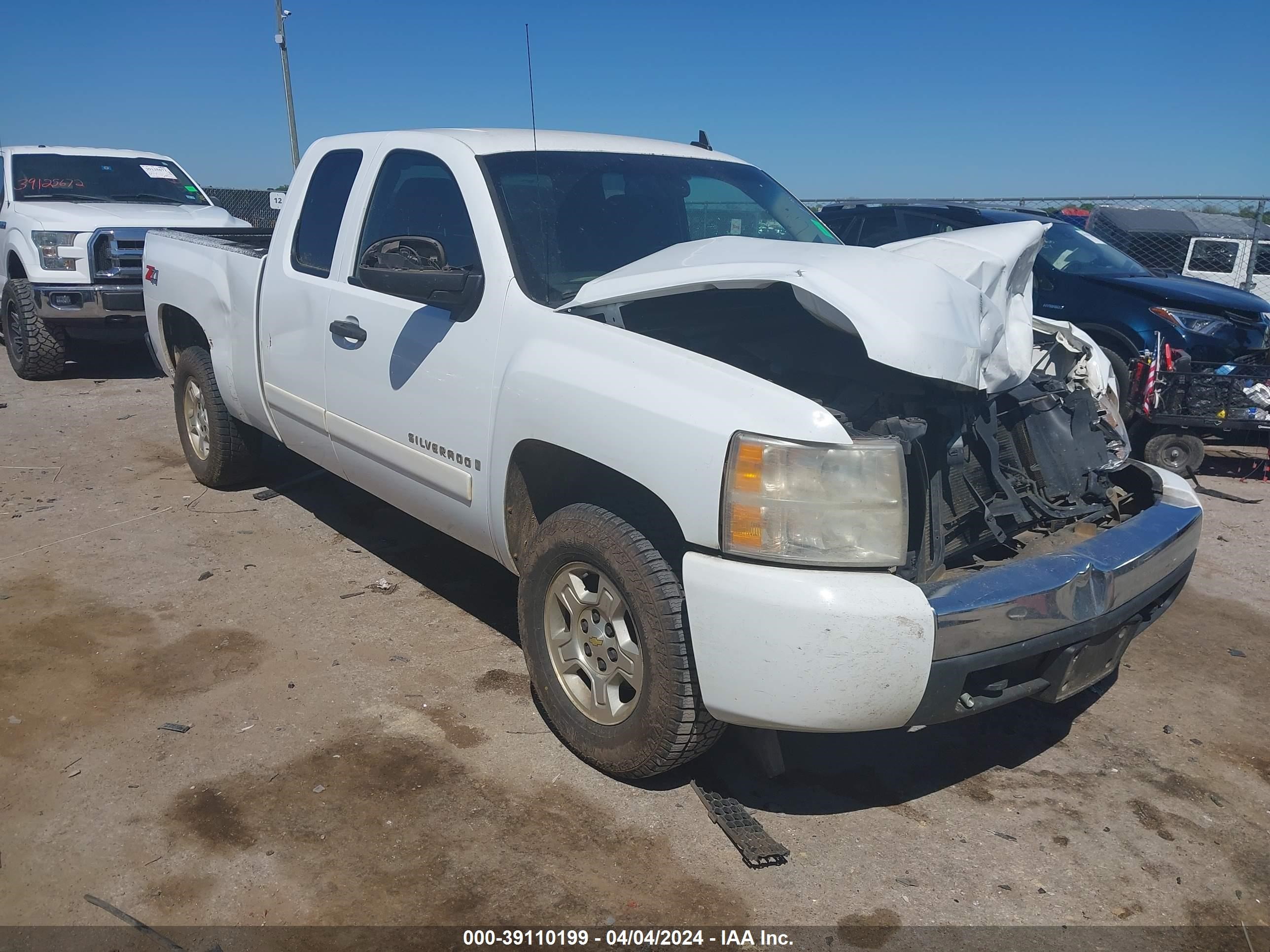 CHEVROLET SILVERADO 2007 1gcek19j37z564829