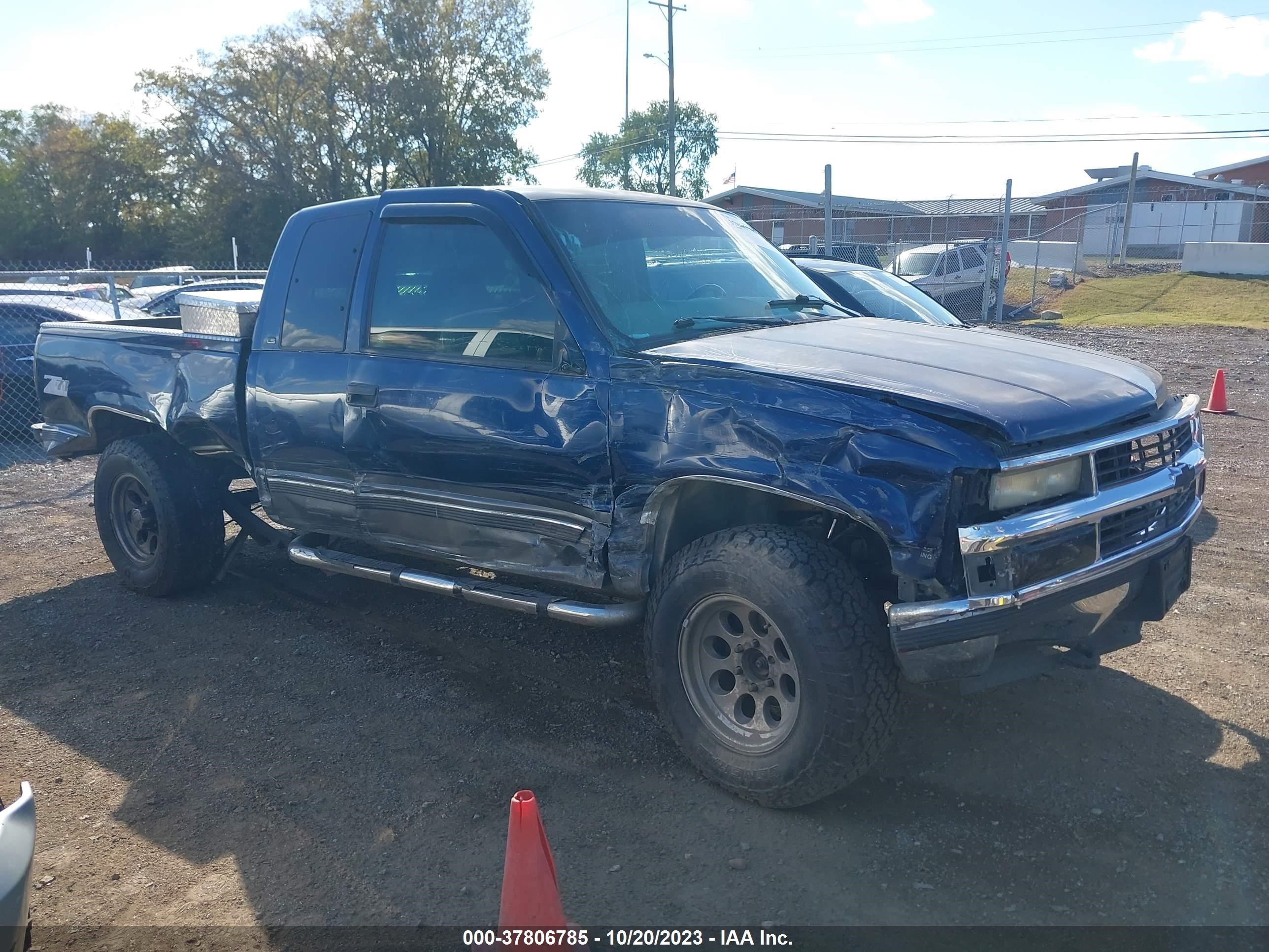 CHEVROLET S-10 PICKUP 1999 1gcek19r7xr106118