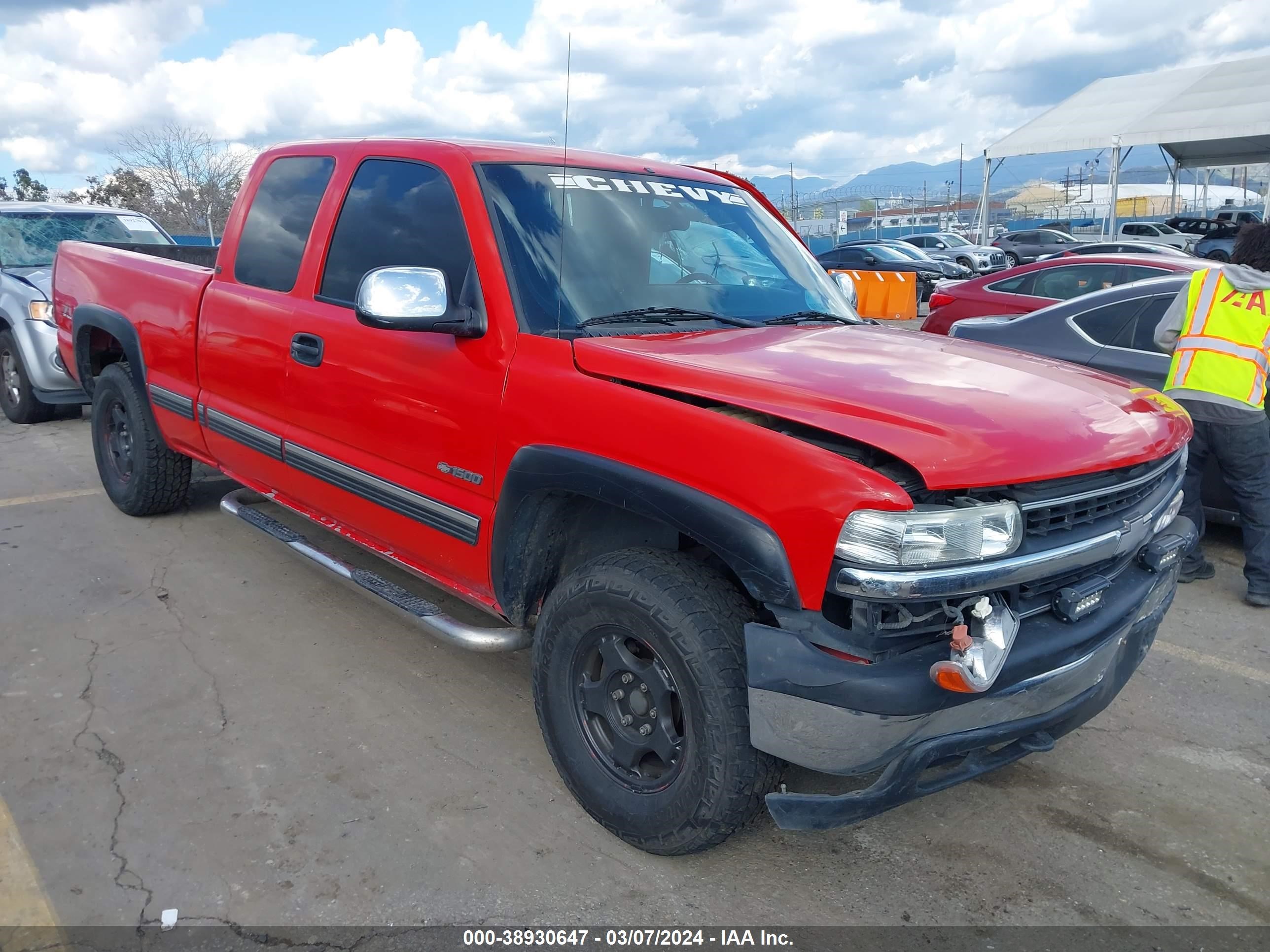 CHEVROLET SILVERADO 2001 1gcek19t01e109517