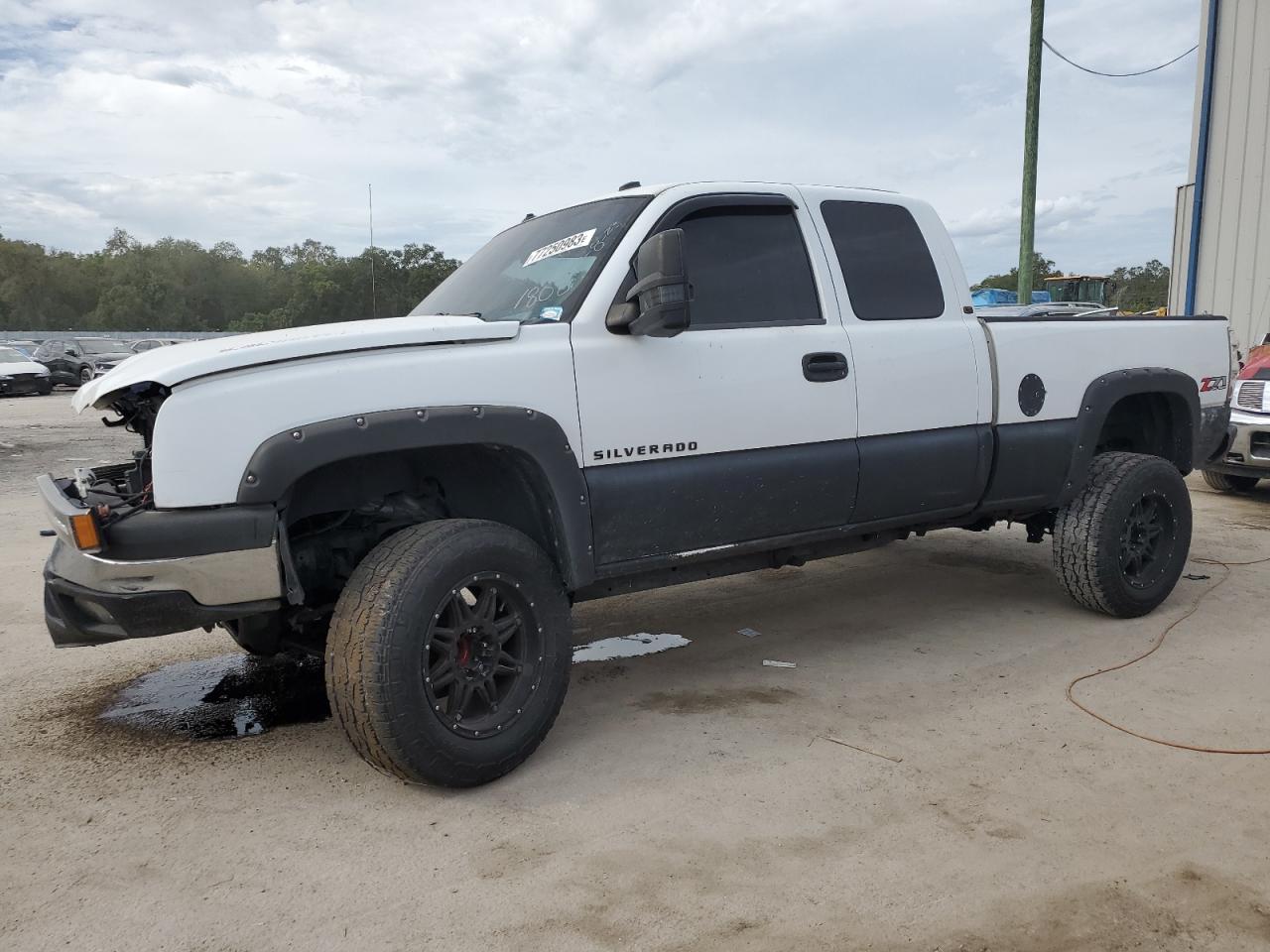 CHEVROLET SILVERADO 2003 1gcek19t03e281808