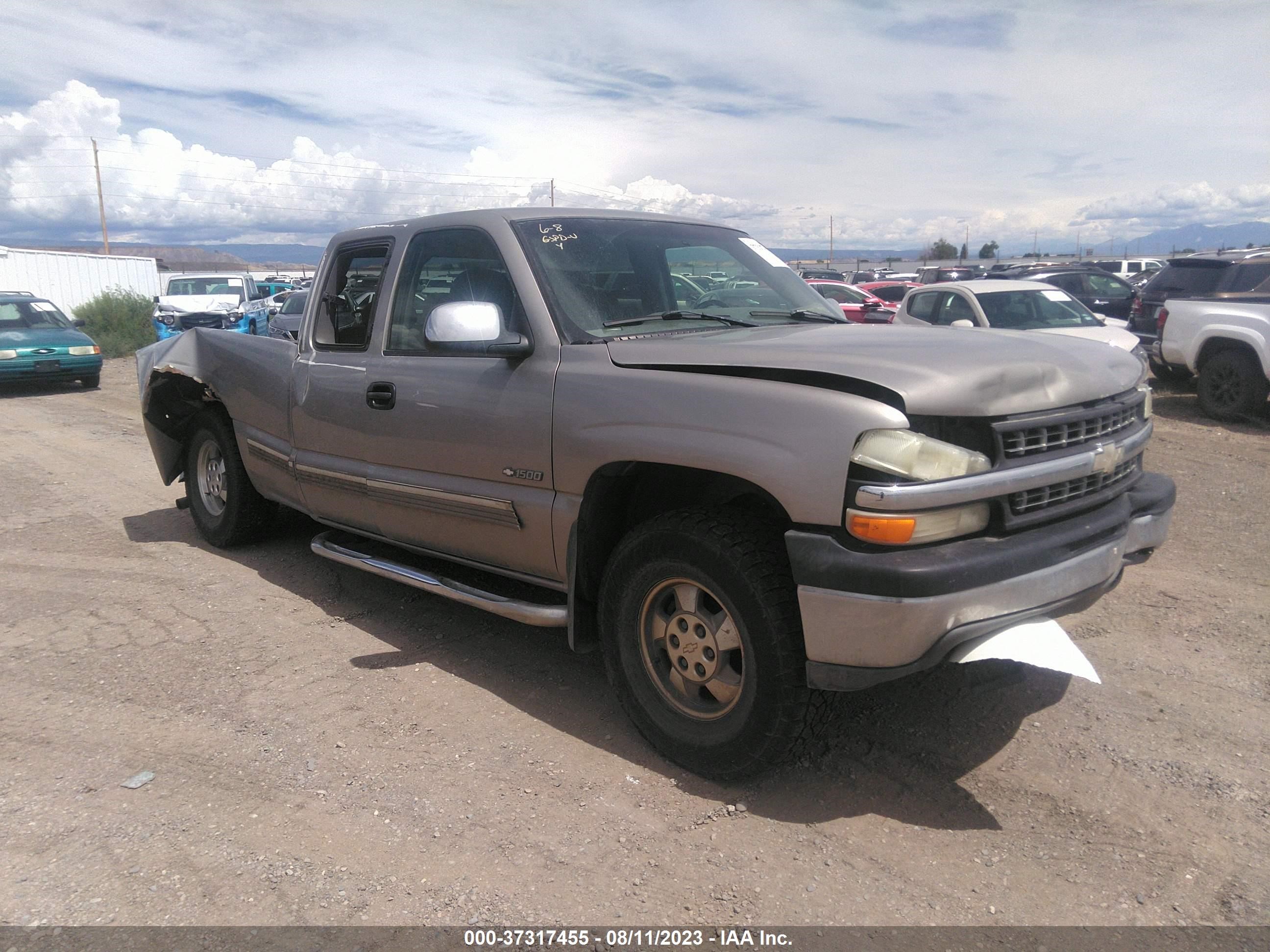 CHEVROLET SILVERADO 2000 1gcek19t1ye256214