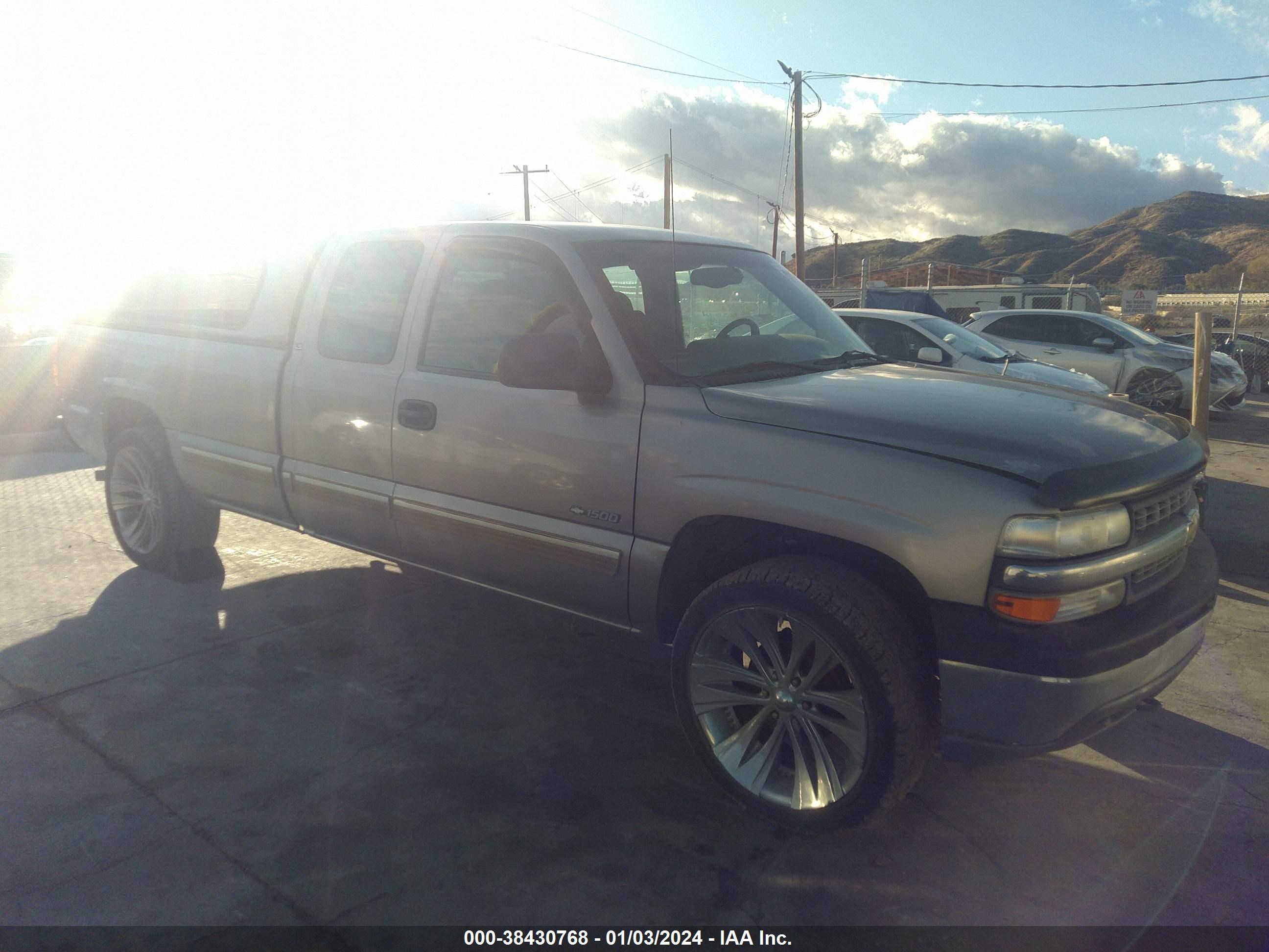 CHEVROLET SILVERADO 2001 1gcek19t31e163460