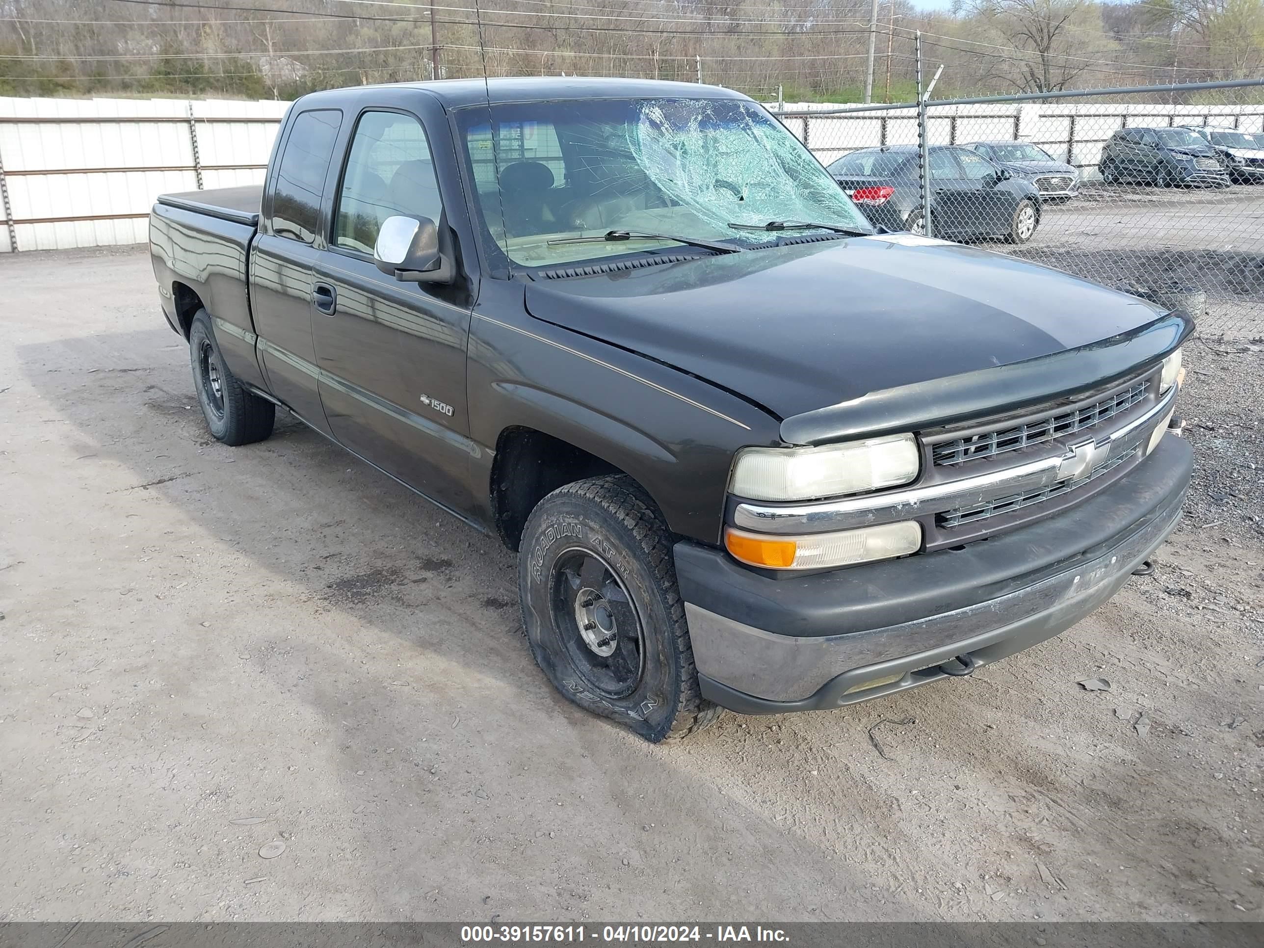 CHEVROLET SILVERADO 1999 1gcek19t6xe246003