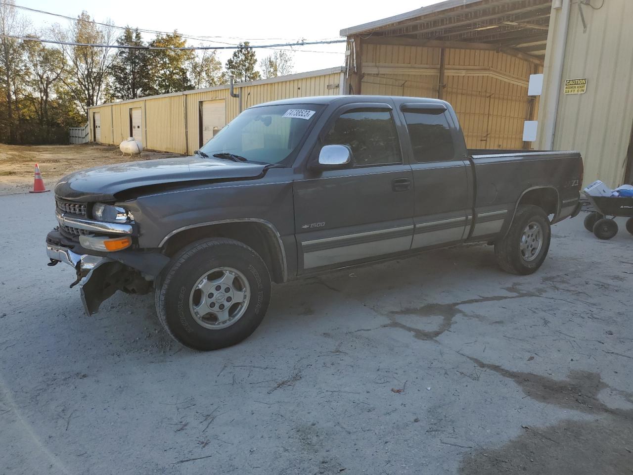 CHEVROLET SILVERADO 2000 1gcek19t6ye372606