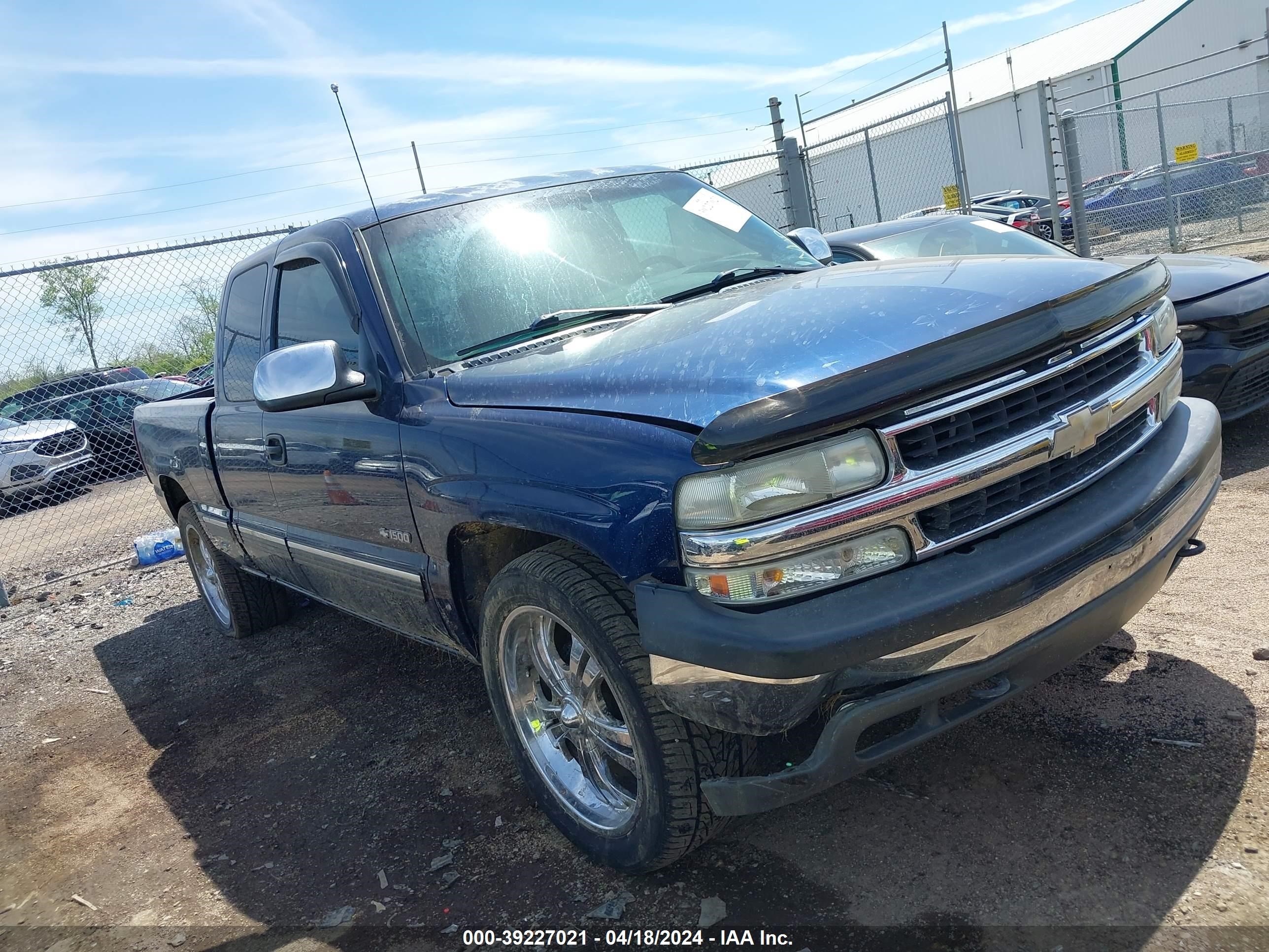 CHEVROLET SILVERADO 2001 1gcek19t71e157385