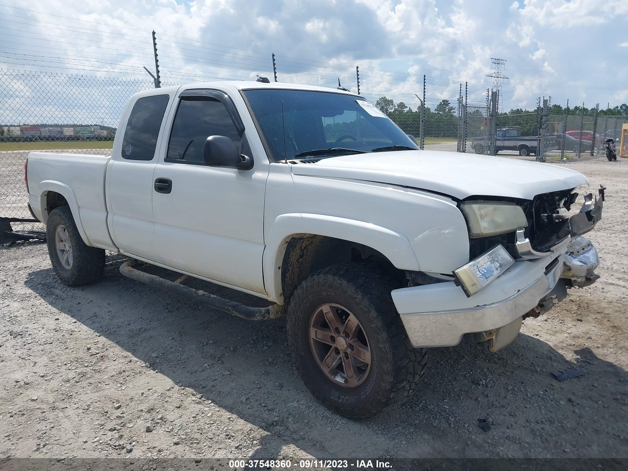 CHEVROLET SILVERADO 2004 1gcek19t74e304891