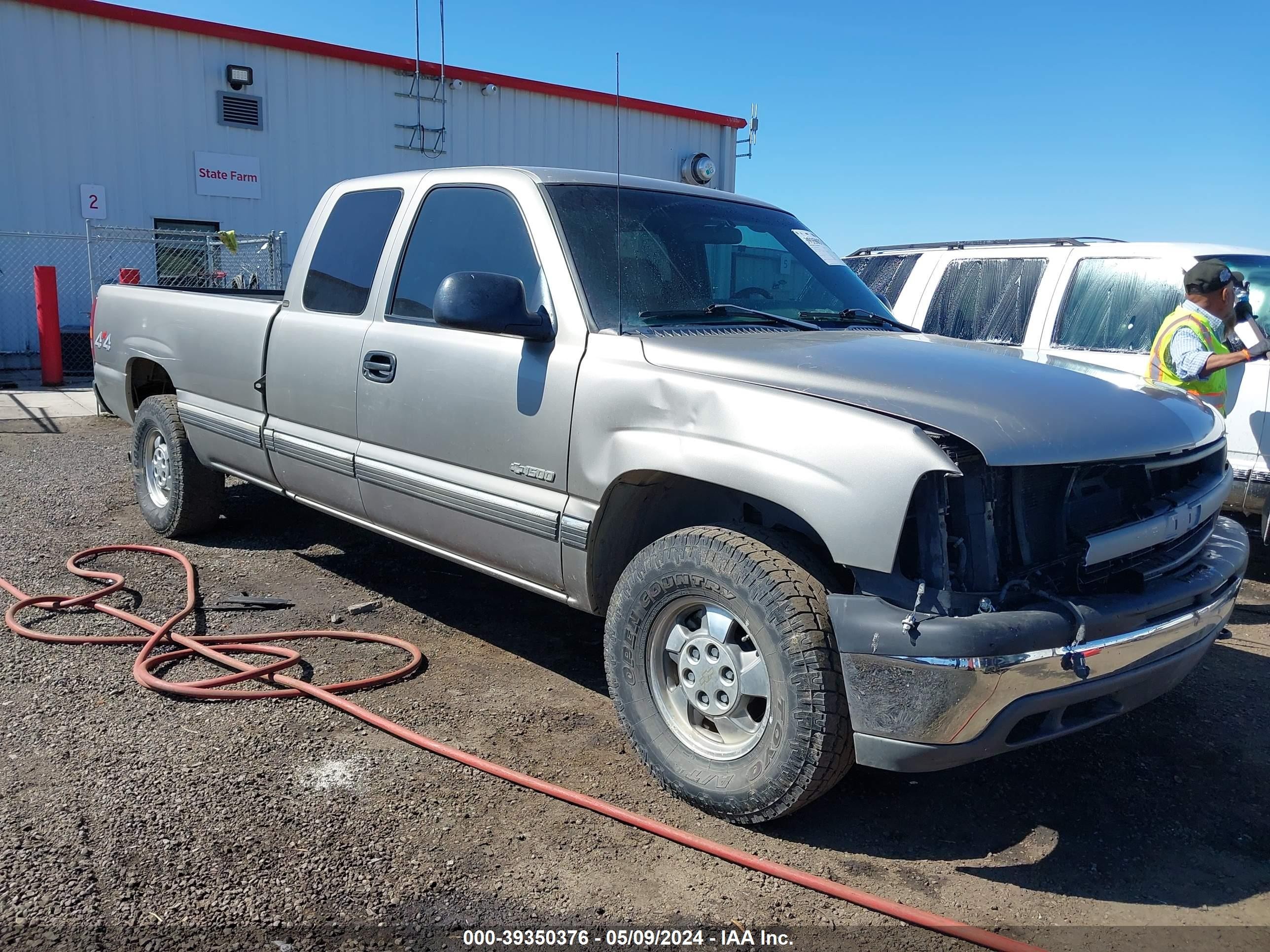 CHEVROLET SILVERADO 2002 1gcek19t92e101482