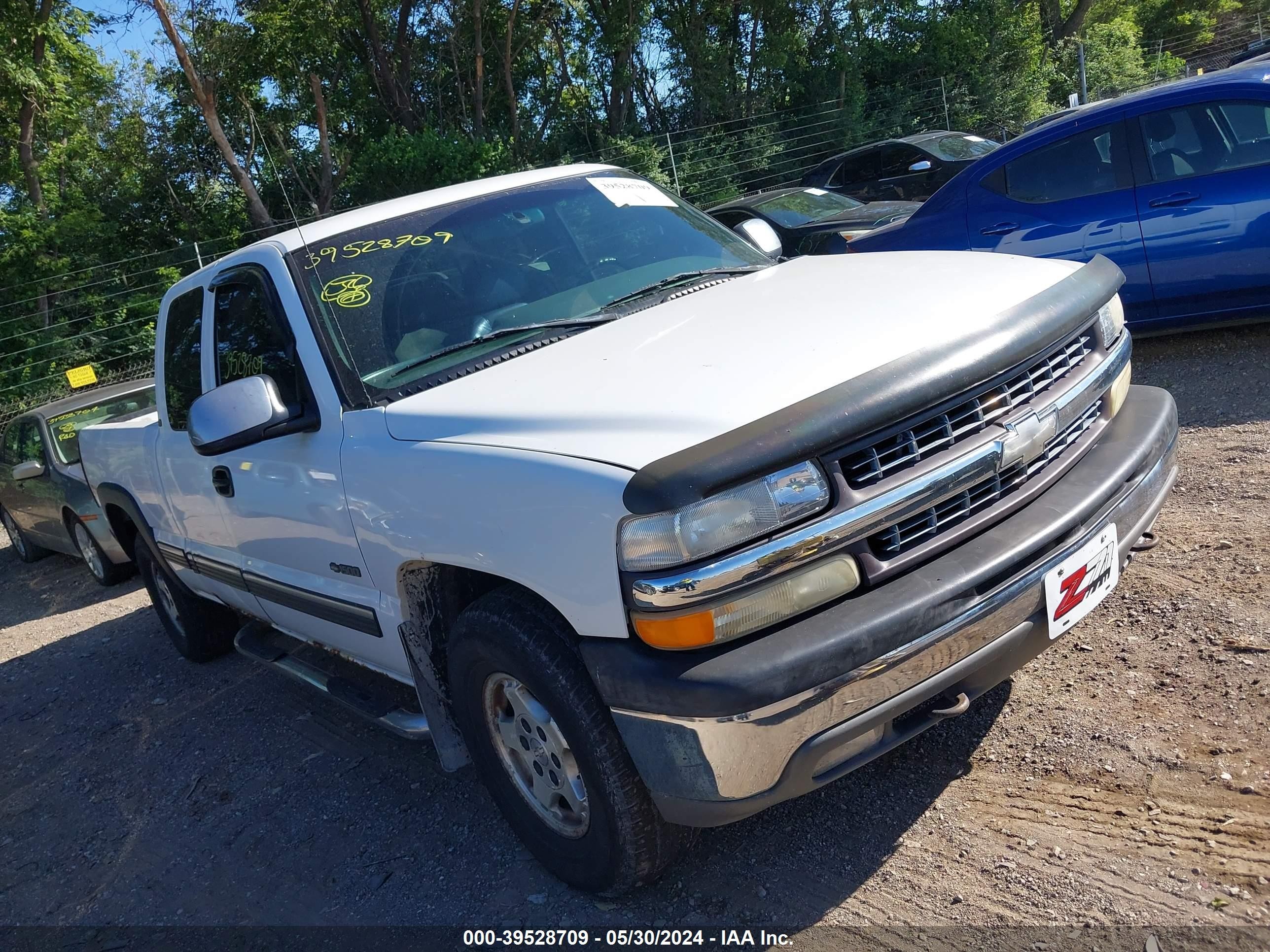 CHEVROLET SILVERADO 2000 1gcek19txye222031