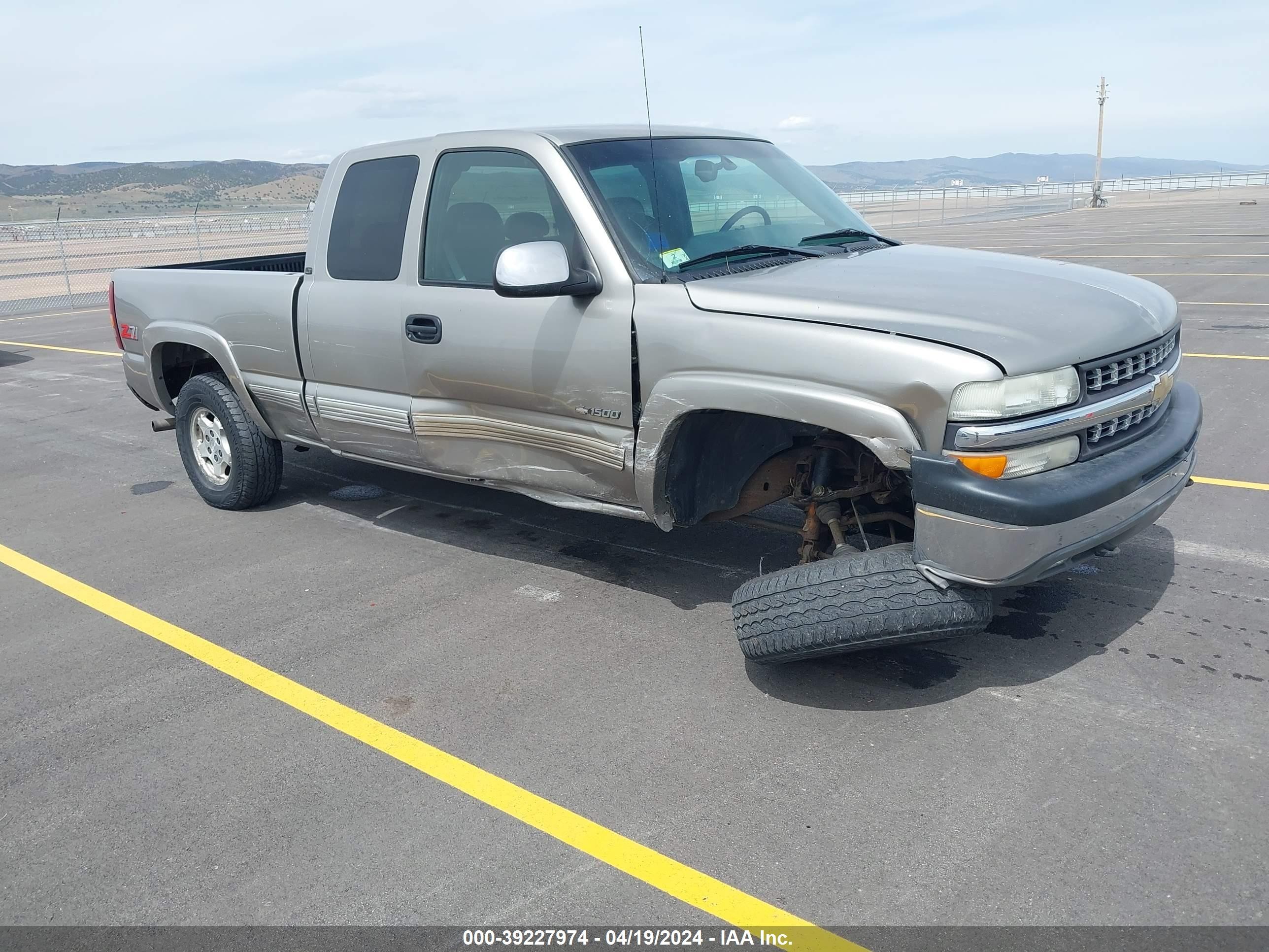 CHEVROLET SILVERADO 2000 1gcek19txyz237749