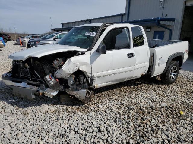 CHEVROLET SILVERADO 2005 1gcek19v45e270119