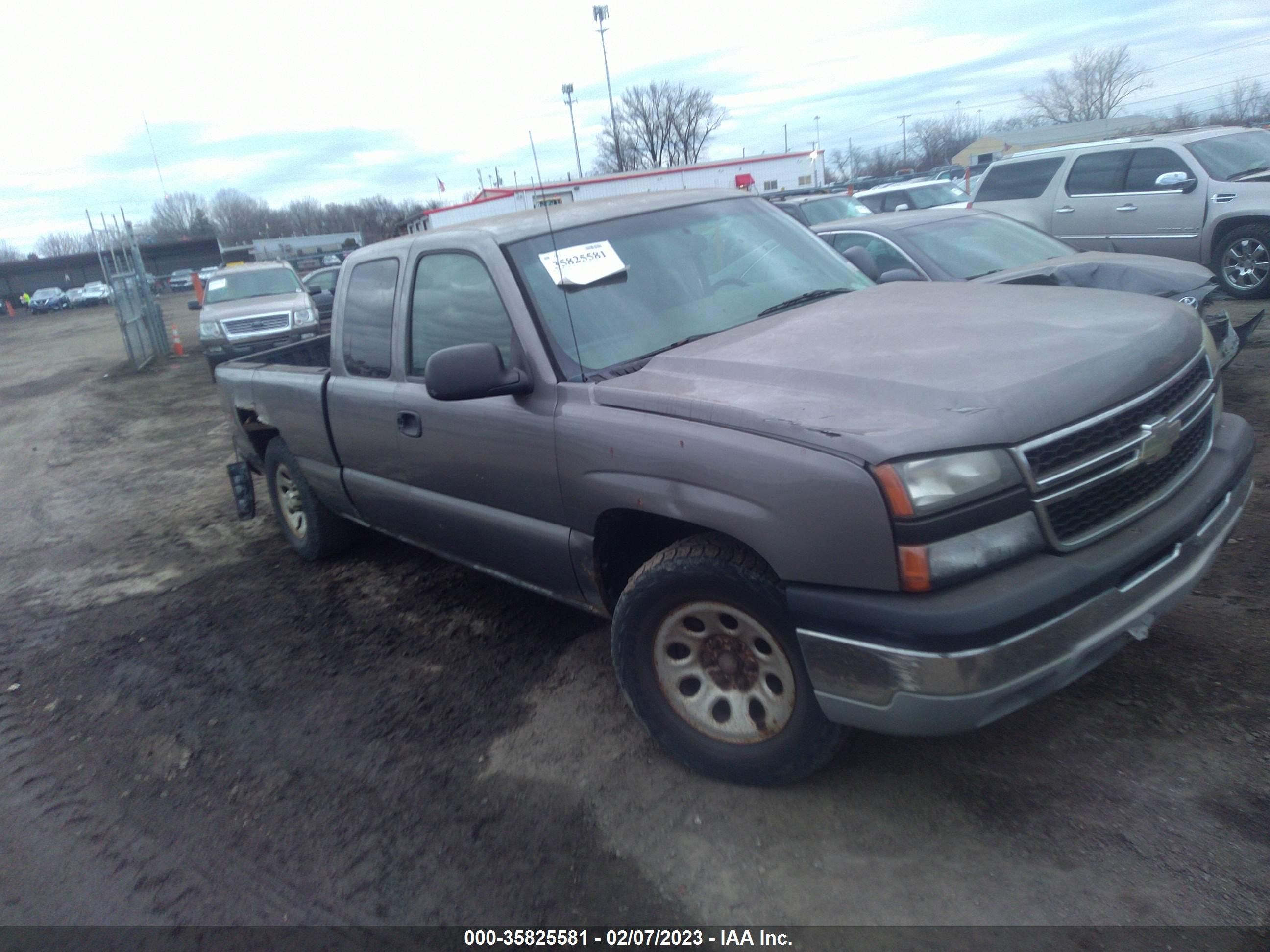 CHEVROLET SILVERADO 2007 1gcek19v57e187107