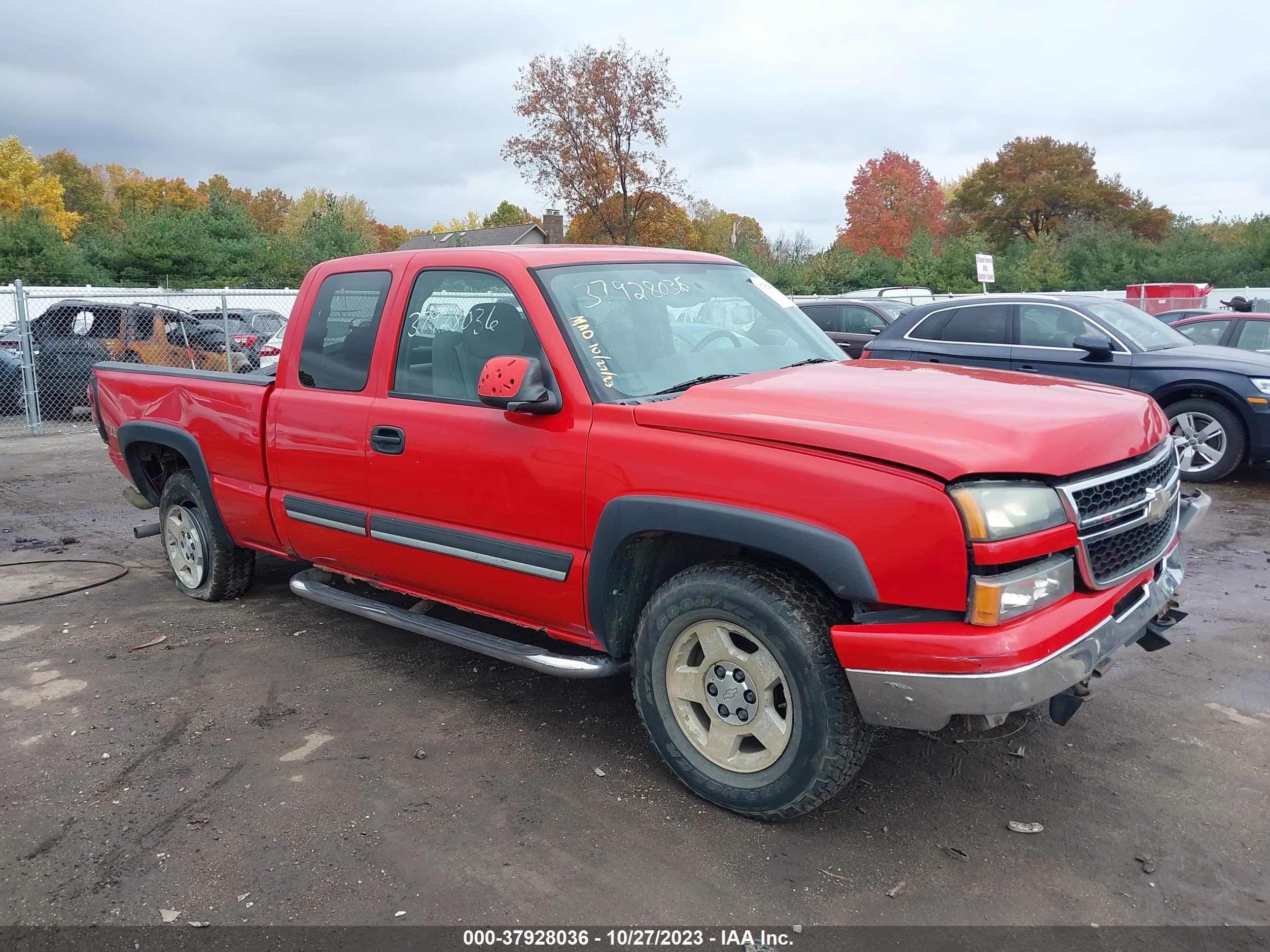 CHEVROLET SILVERADO 2007 1gcek19z27z167327