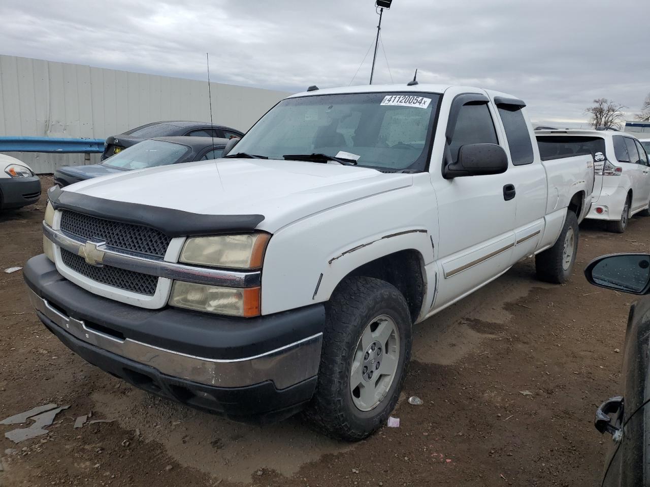 CHEVROLET SILVERADO 2005 1gcek19z65z144243