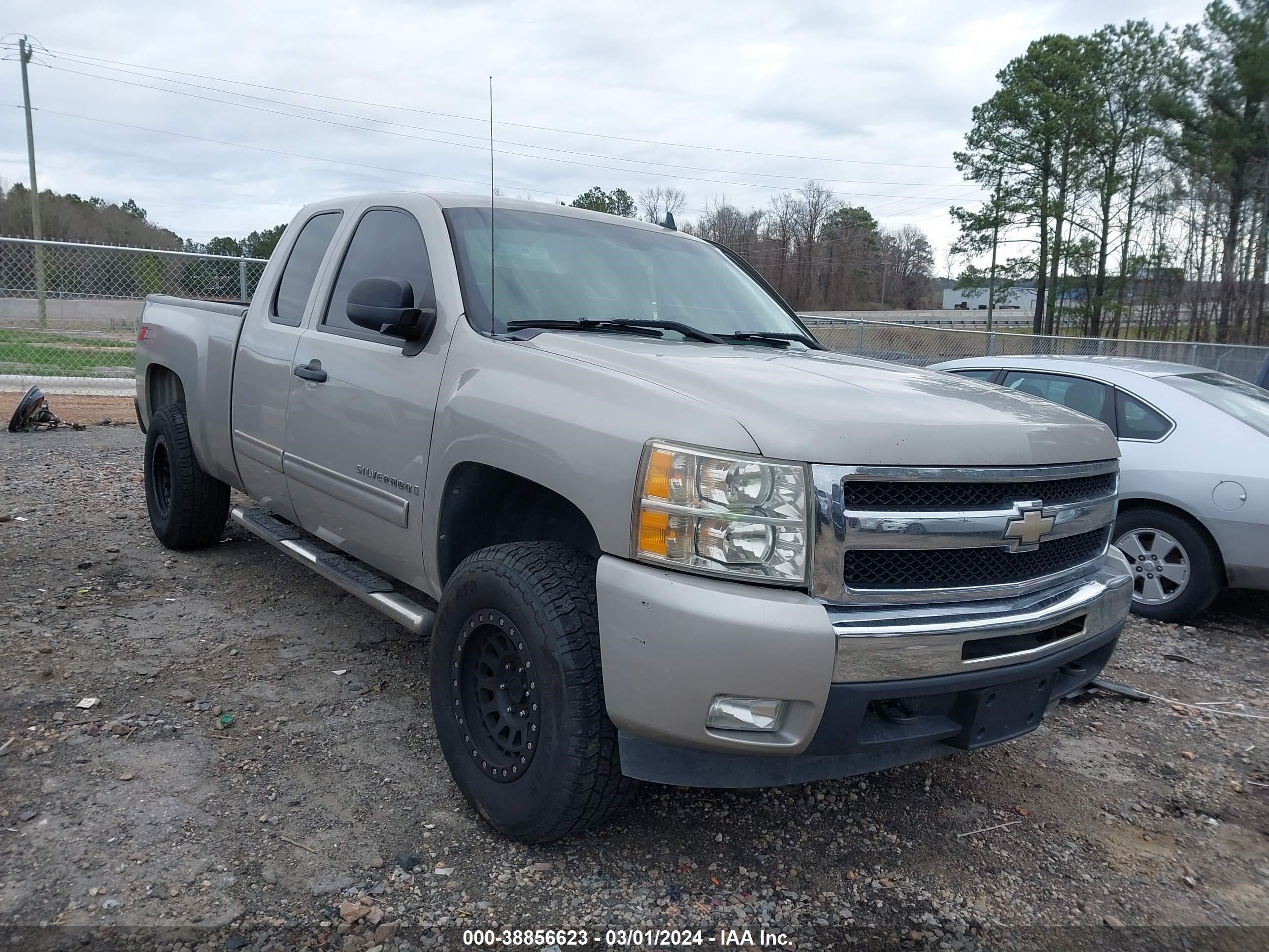 CHEVROLET SILVERADO 2009 1gcek29j89z267130