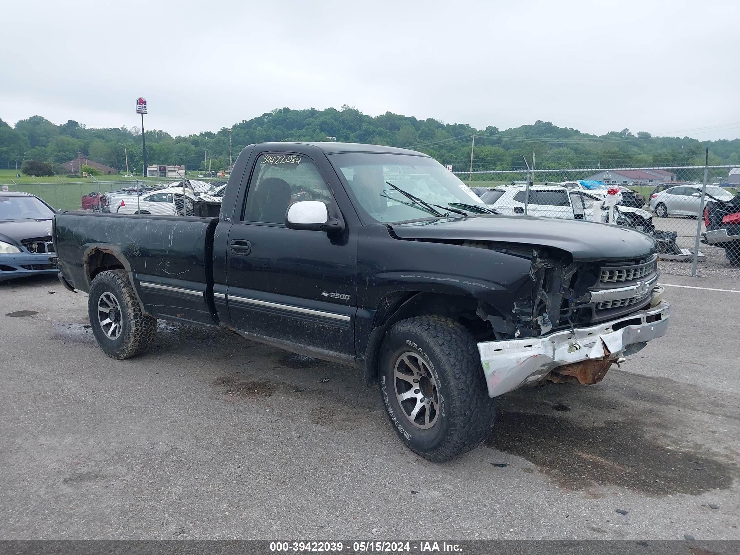 CHEVROLET SILVERADO 1999 1gcfc24t5xe158364