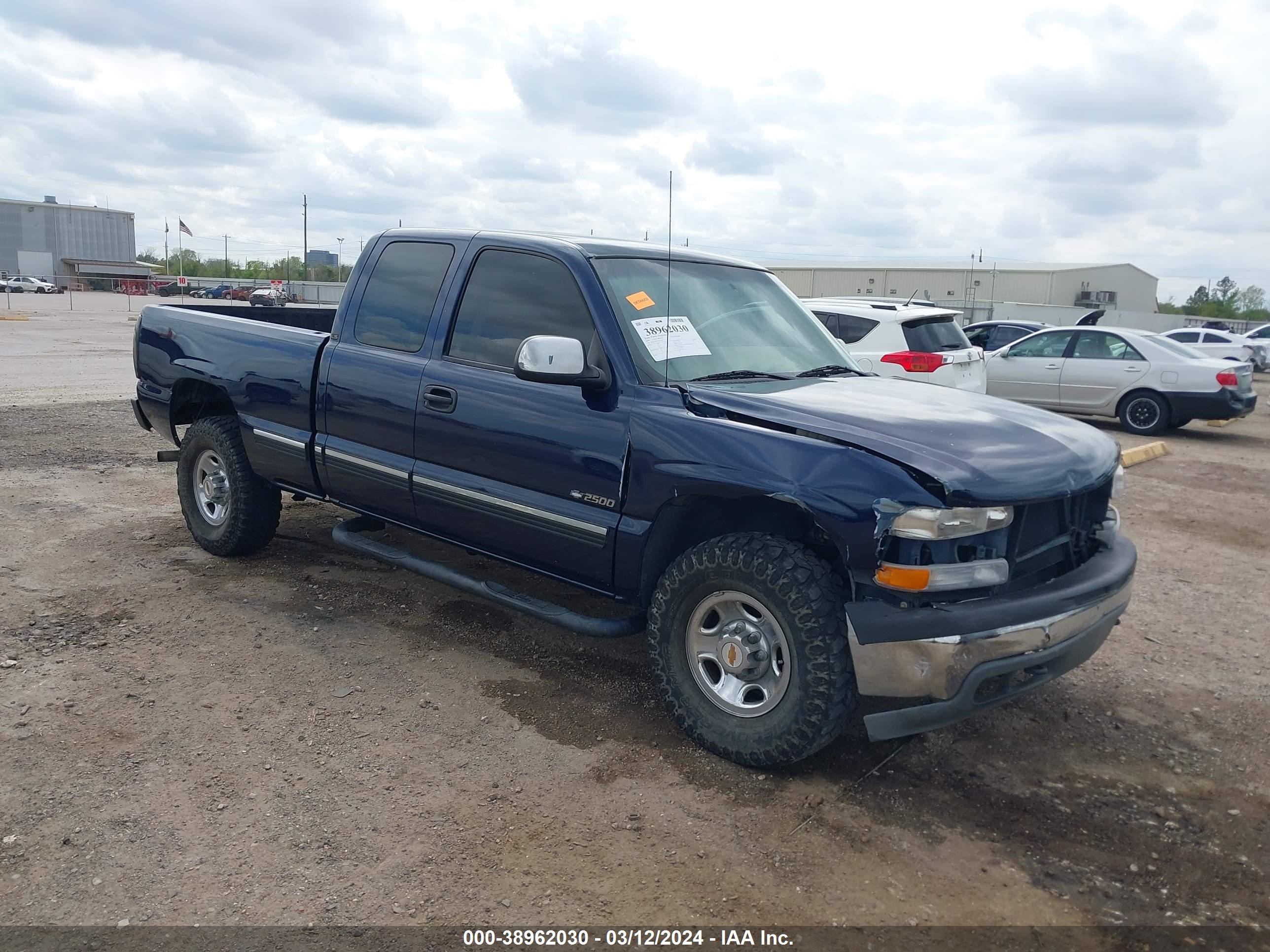 CHEVROLET SILVERADO 2000 1gcfc29t0yz126585