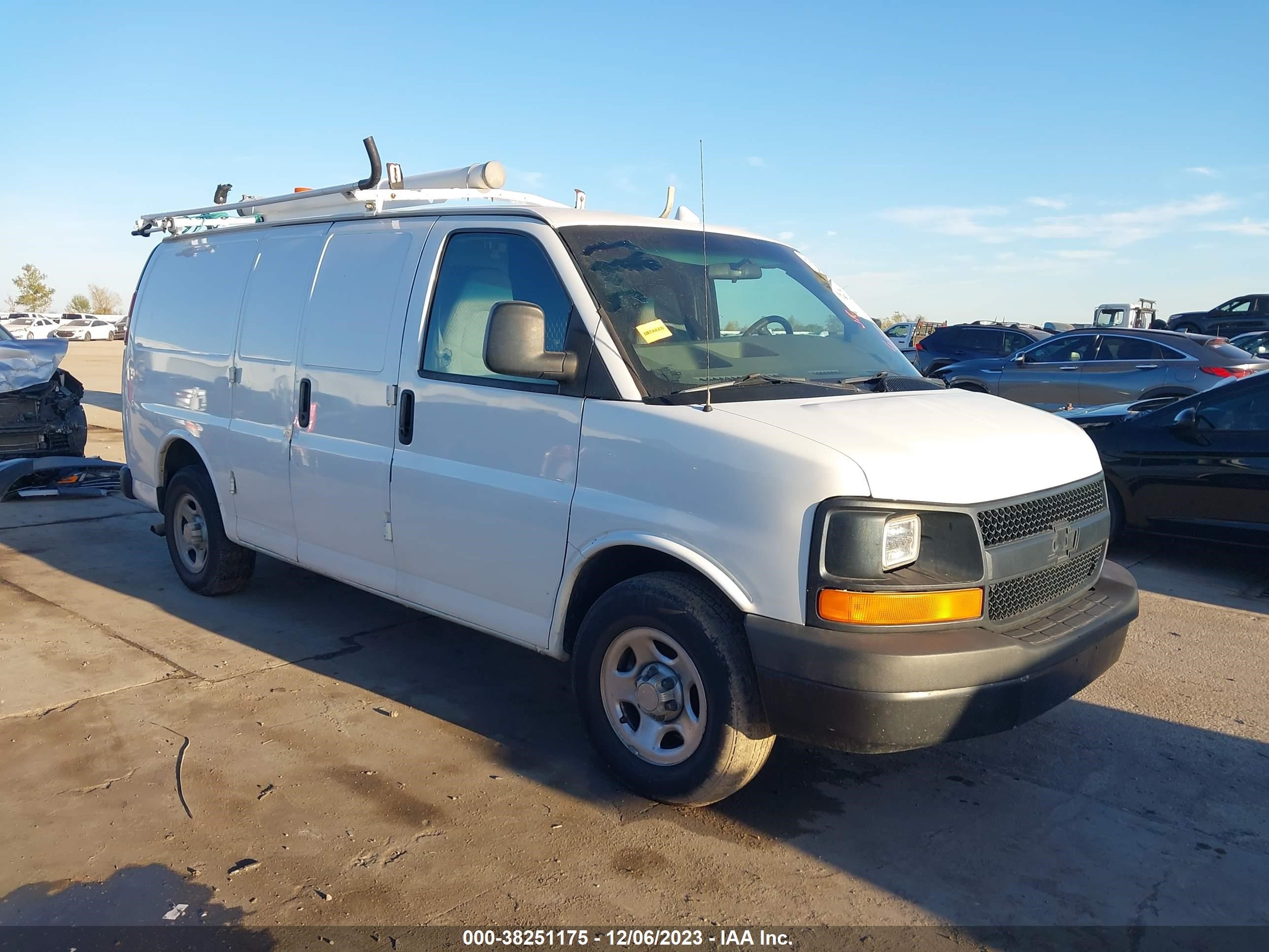 CHEVROLET EXPRESS 2003 1gcfg15x531114236