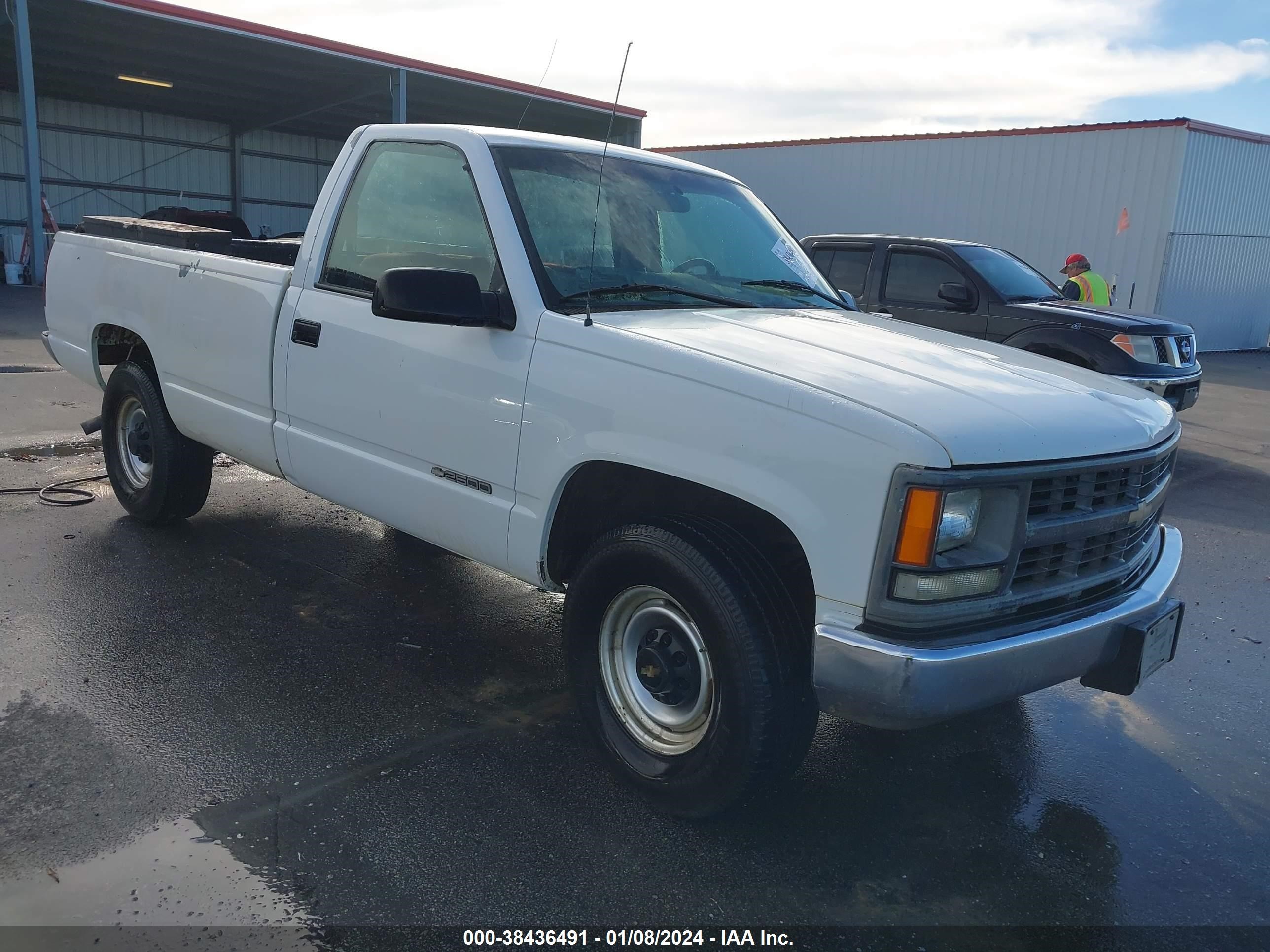 CHEVROLET SILVERADO 2000 1gcgc24r1yr122688