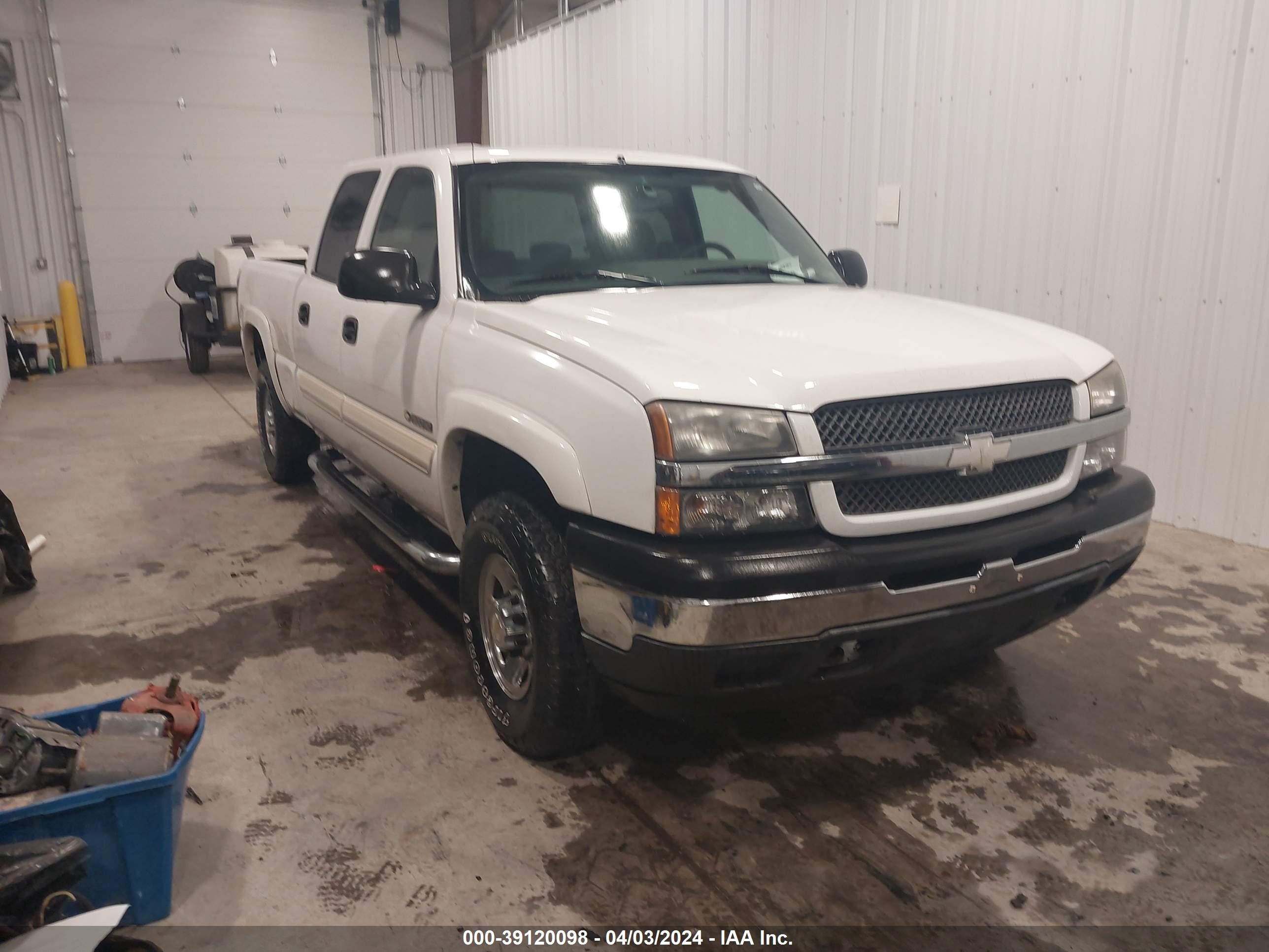 CHEVROLET SILVERADO 2005 1gcgk13u25f833834