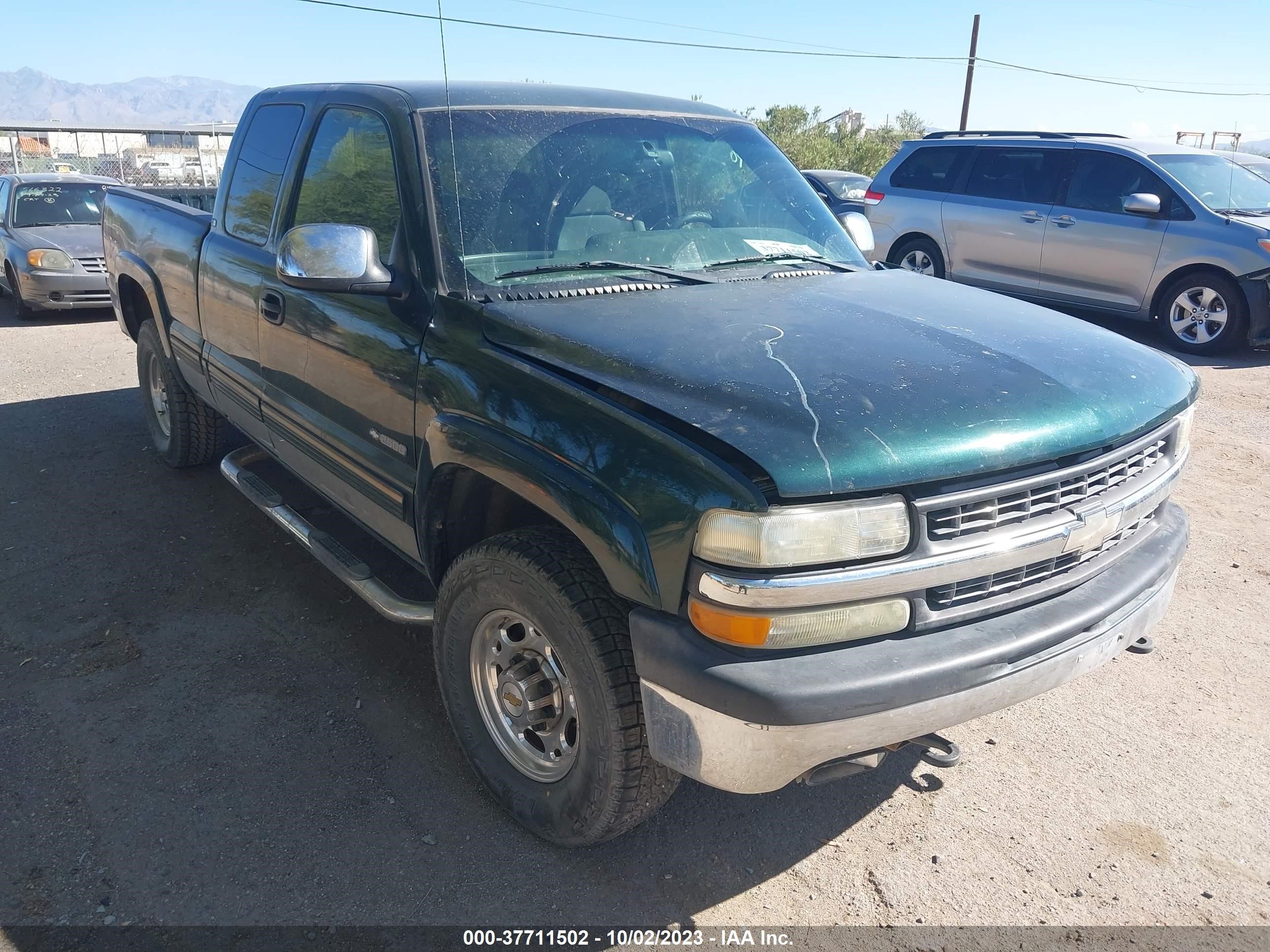 CHEVROLET SILVERADO 2002 1gcgk29u32z188294