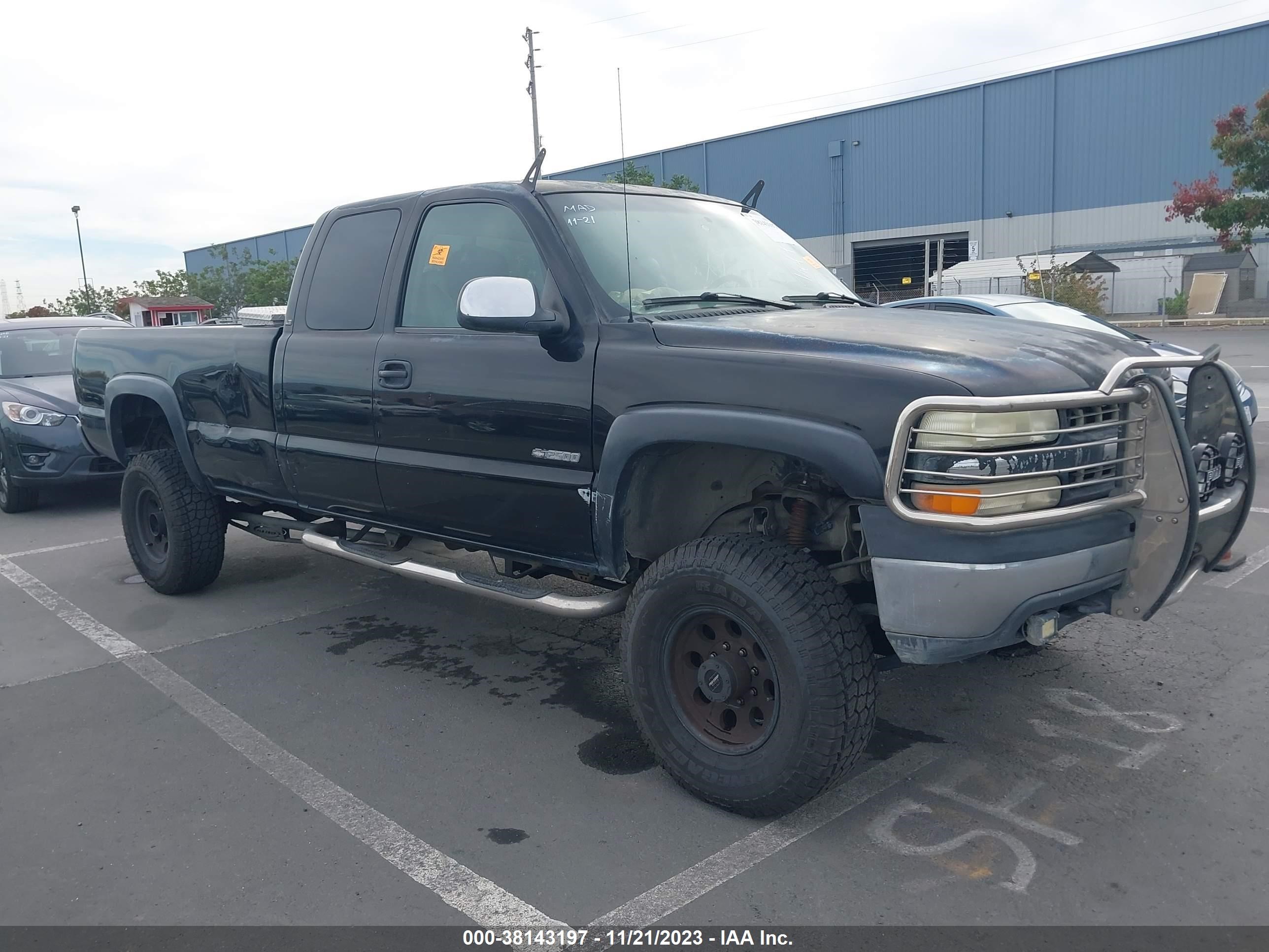 CHEVROLET SILVERADO 2000 1gcgk29u8ye211312