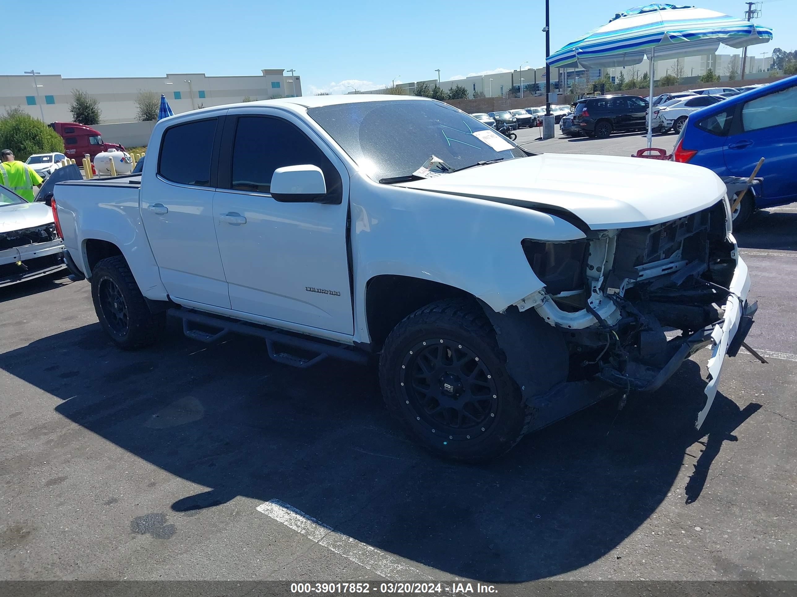 CHEVROLET COLORADO 2018 1gcgscen1j1100392