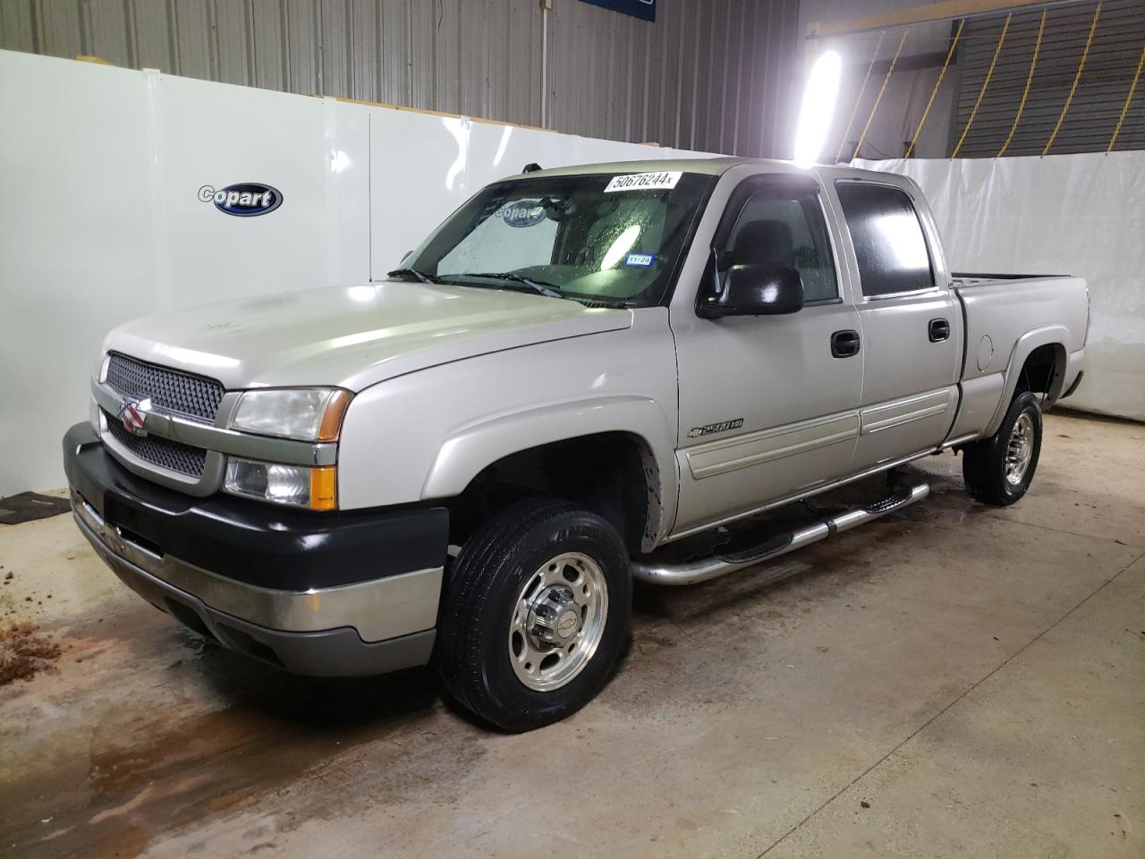 CHEVROLET SILVERADO 2004 1gchc23u04f158300