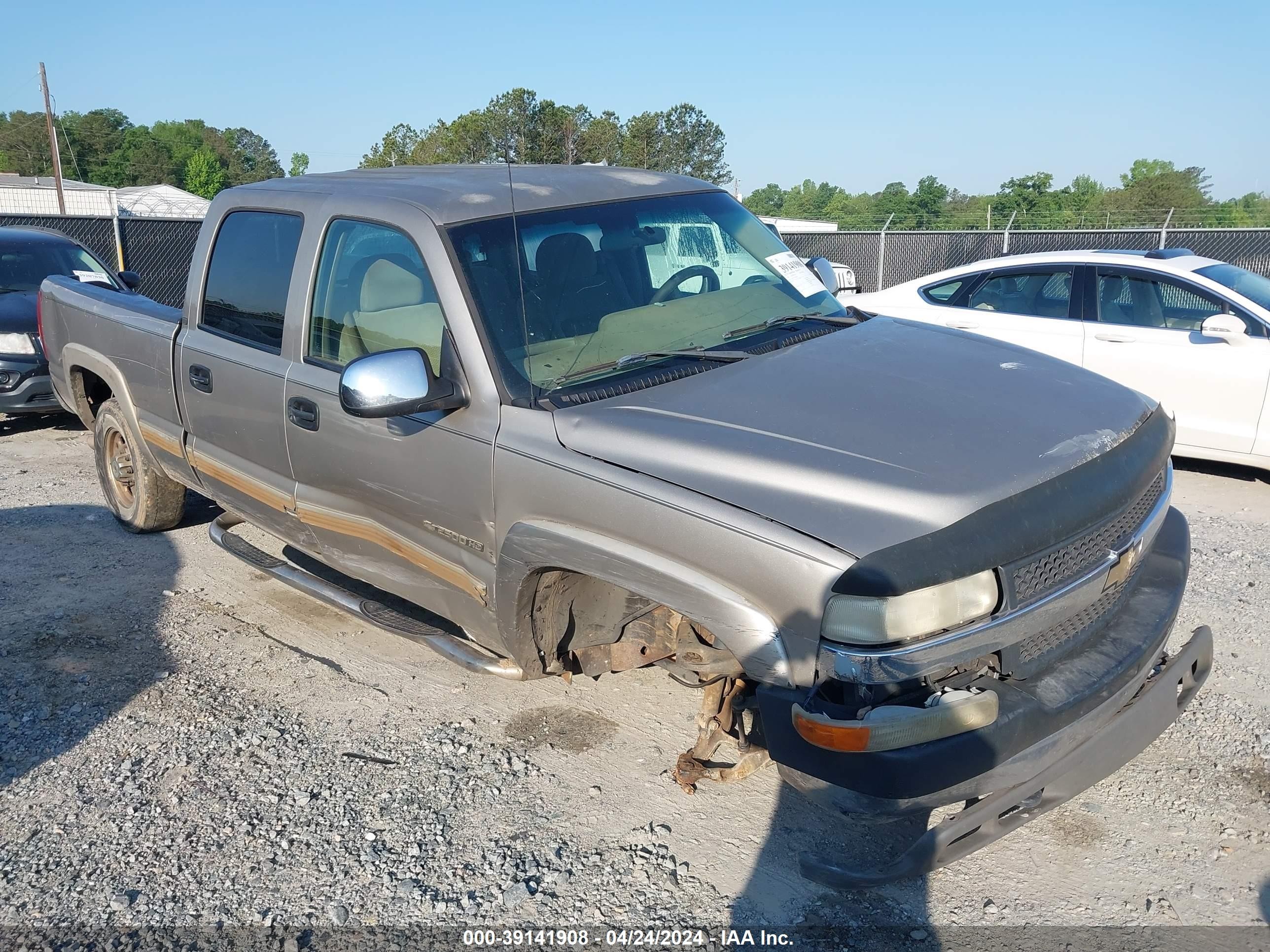 CHEVROLET SILVERADO 2001 1gchc23u91f190805