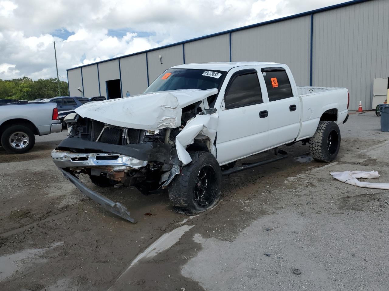 CHEVROLET SILVERADO 2004 1gchc23u94f257066