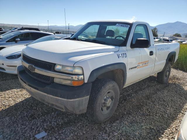 CHEVROLET SILVERADO 2002 1gchc24u62e130132