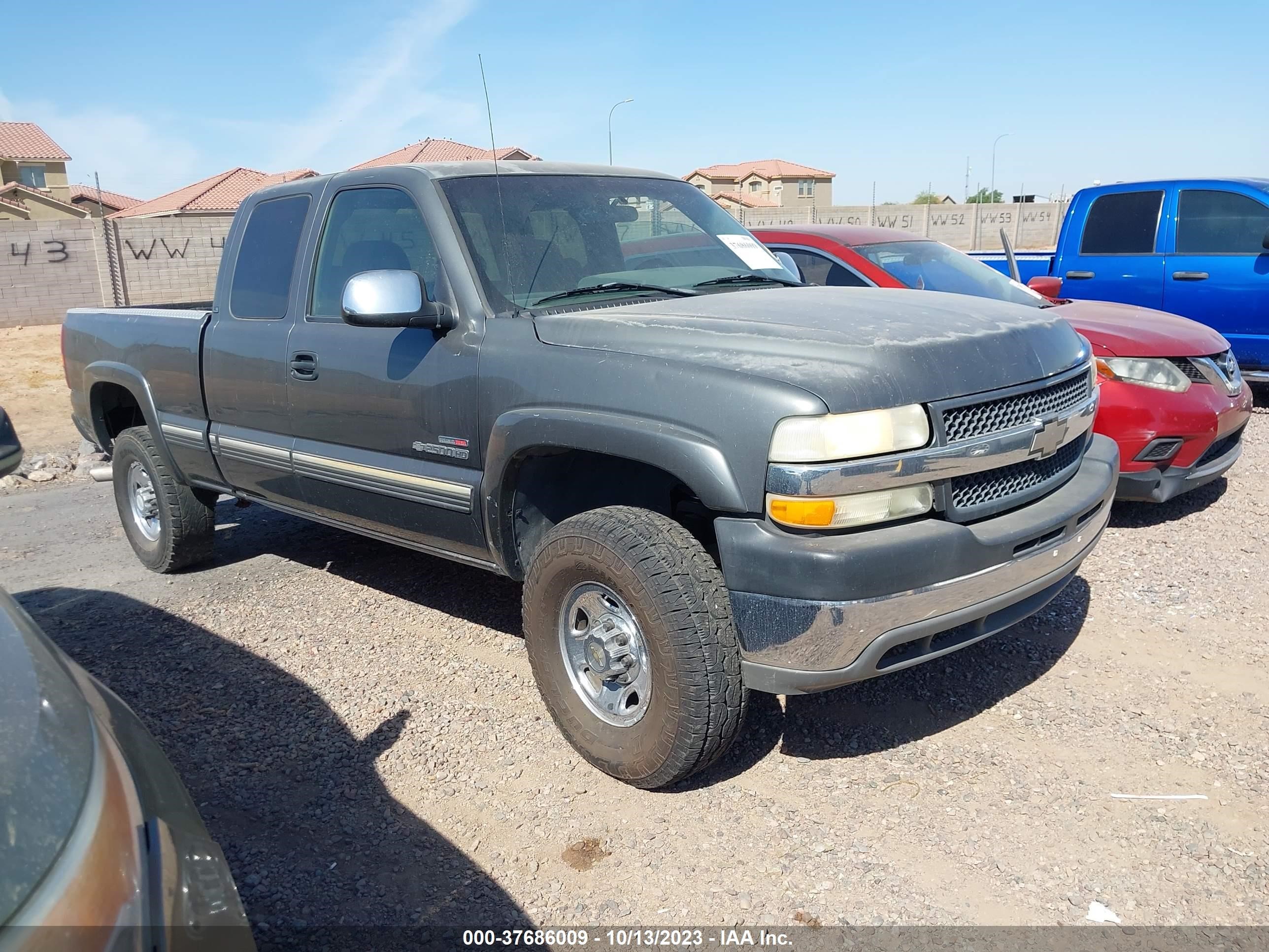 CHEVROLET SILVERADO 2002 1gchc29162e111935