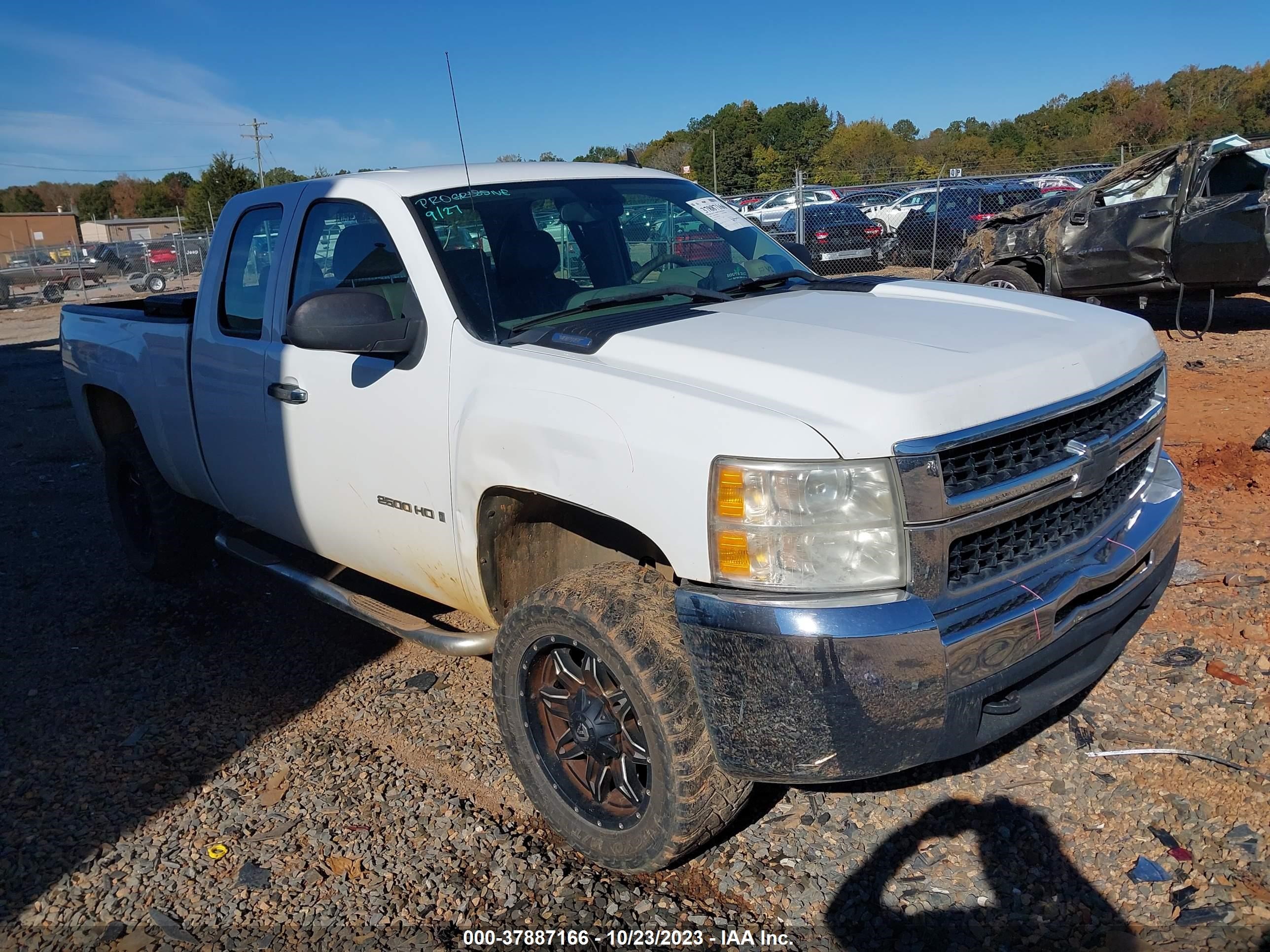 CHEVROLET SILVERADO 2008 1gchc29k98e165988