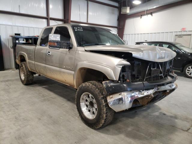 CHEVROLET SILVERADO 2002 1gchc29u12z113515