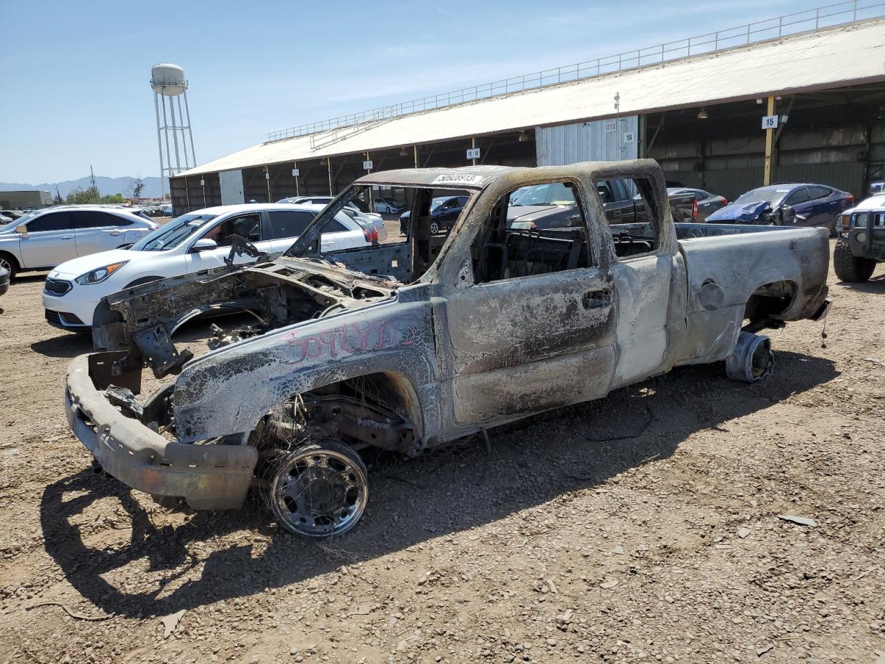 CHEVROLET SILVERADO 2004 1gchc29u44e369660