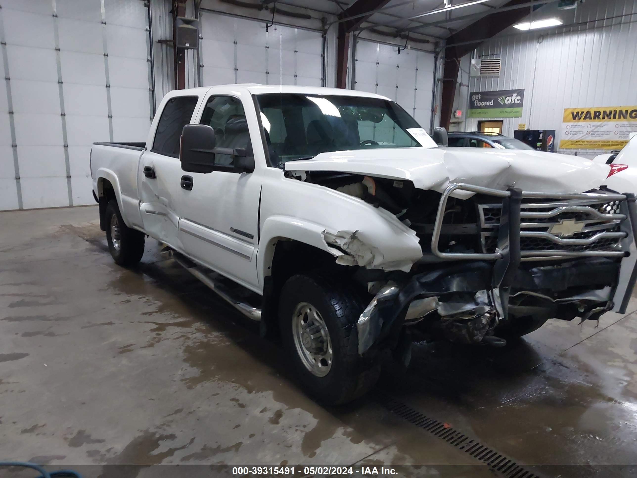 CHEVROLET SILVERADO 2005 1gchk23u75f971637