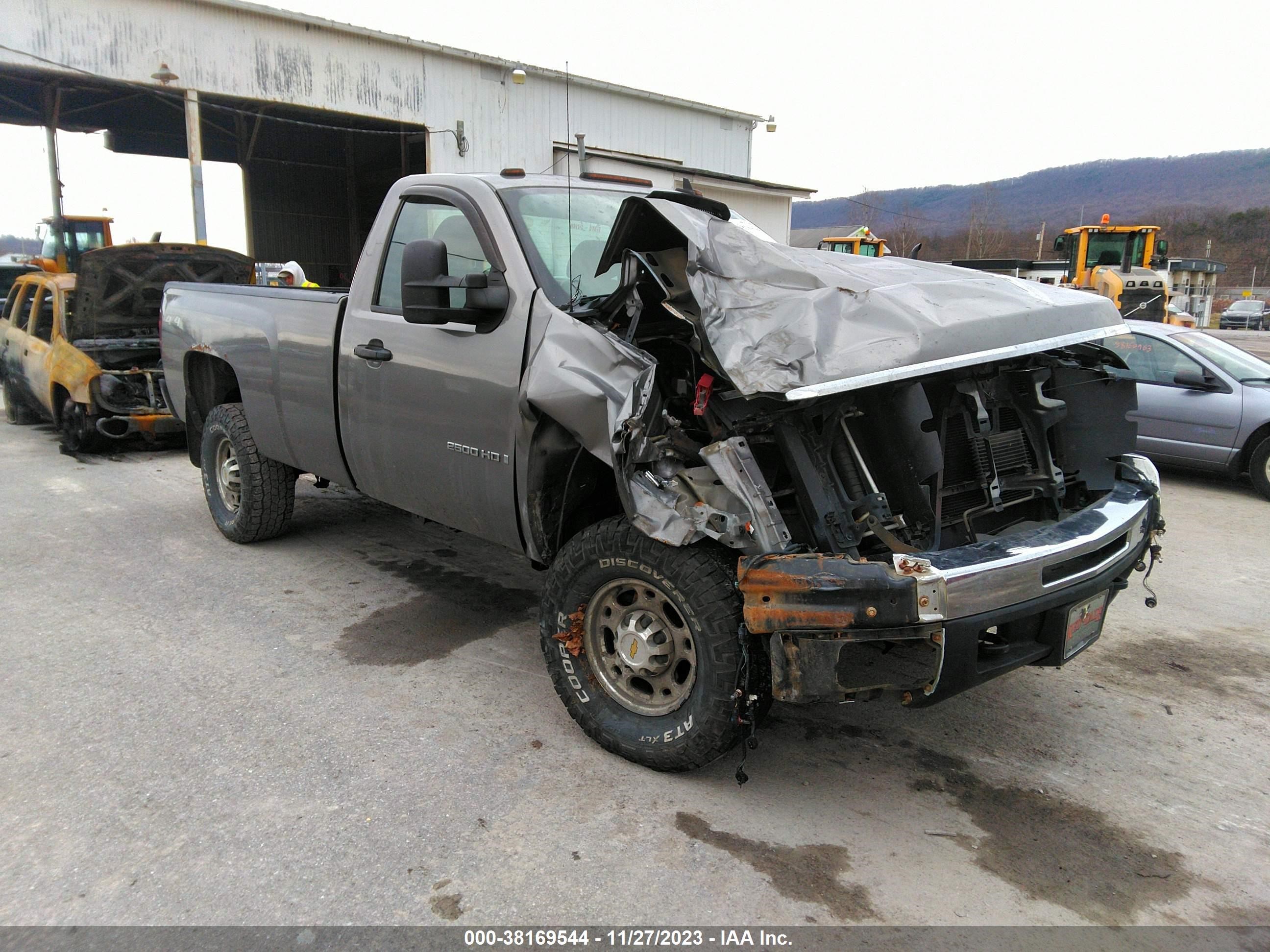 CHEVROLET SILVERADO 2008 1gchk24k38e168251