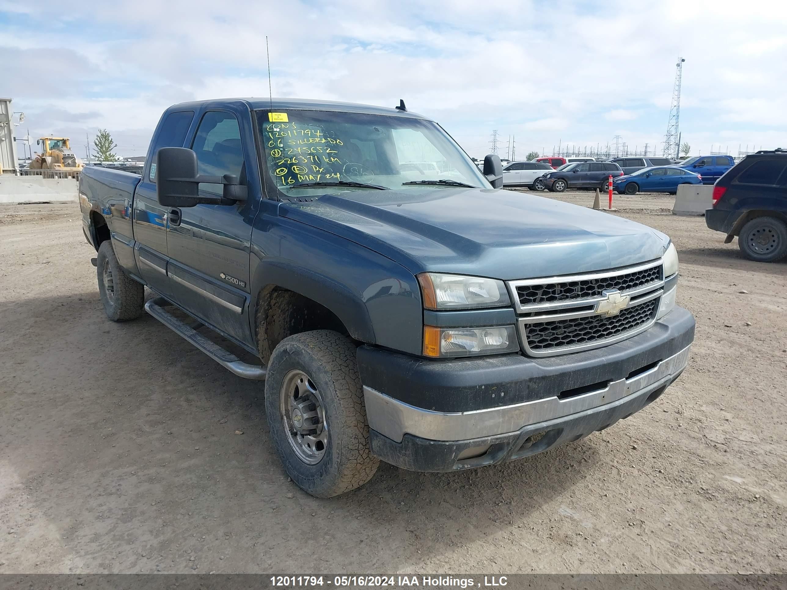 CHEVROLET SILVERADO 2006 1gchk29u26e245652