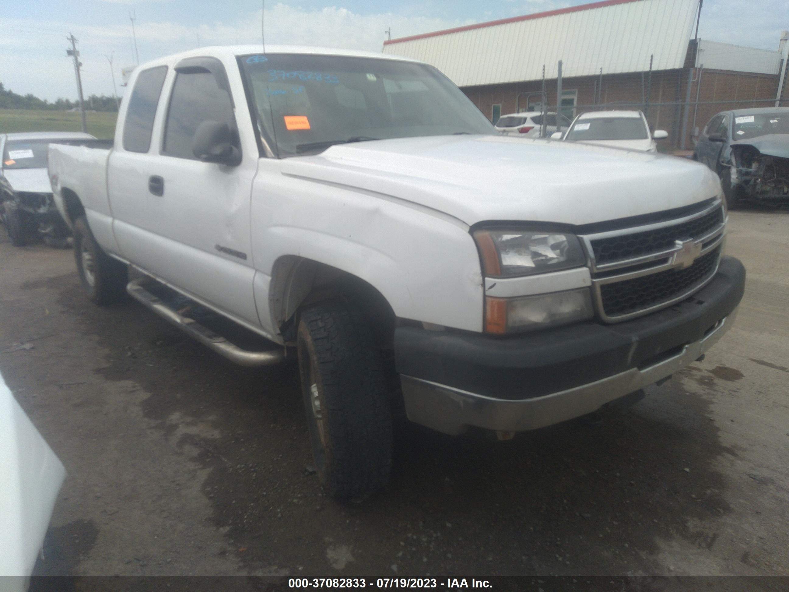 CHEVROLET SILVERADO 2006 1gchk29u36e152624