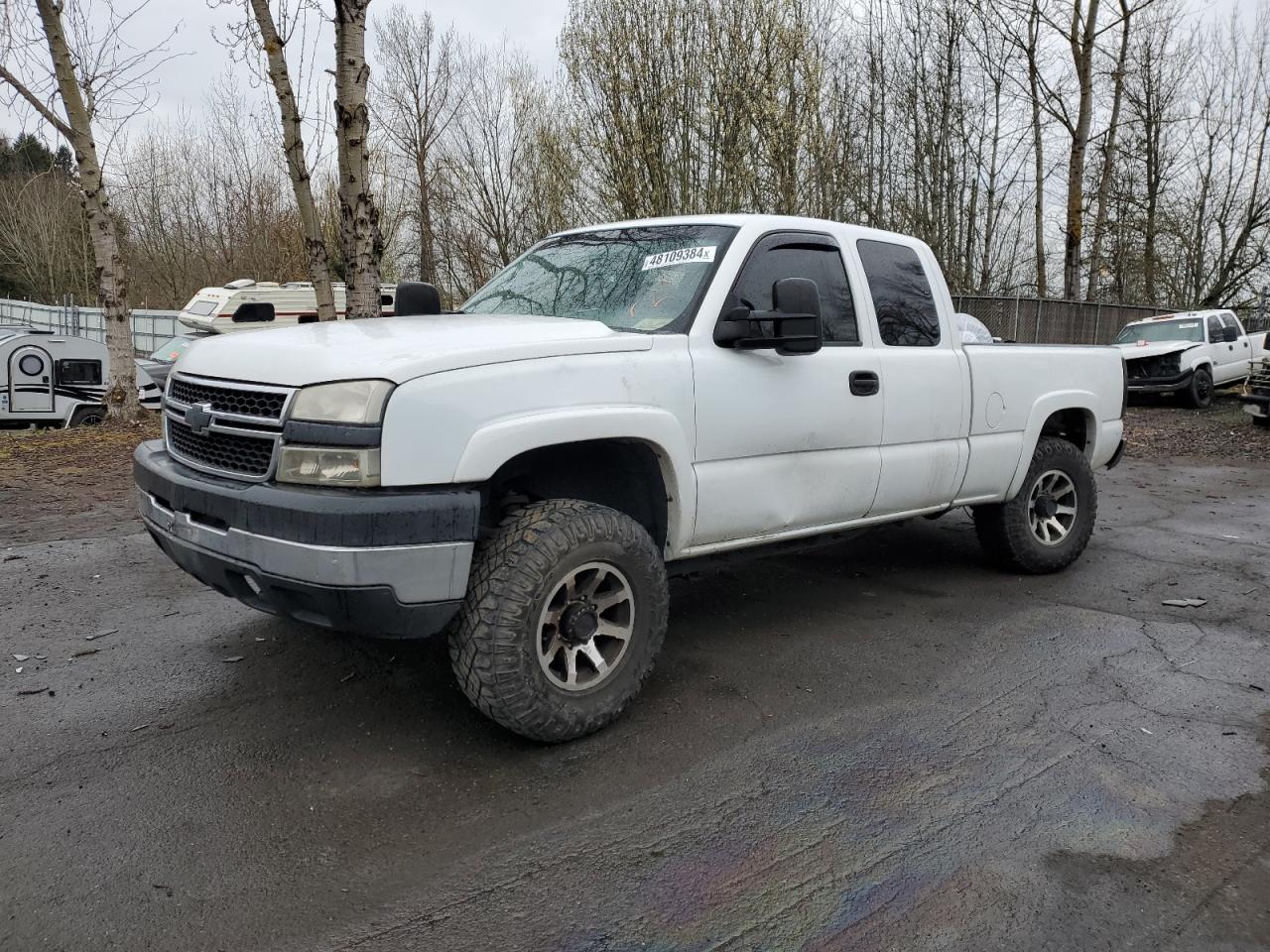 CHEVROLET SILVERADO 2006 1gchk29u56e119544