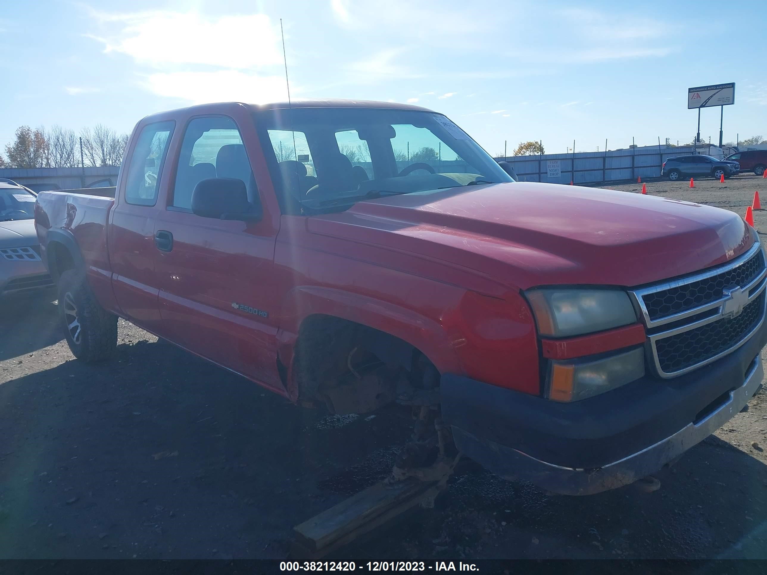 CHEVROLET SILVERADO 2006 1gchk29u96e152918