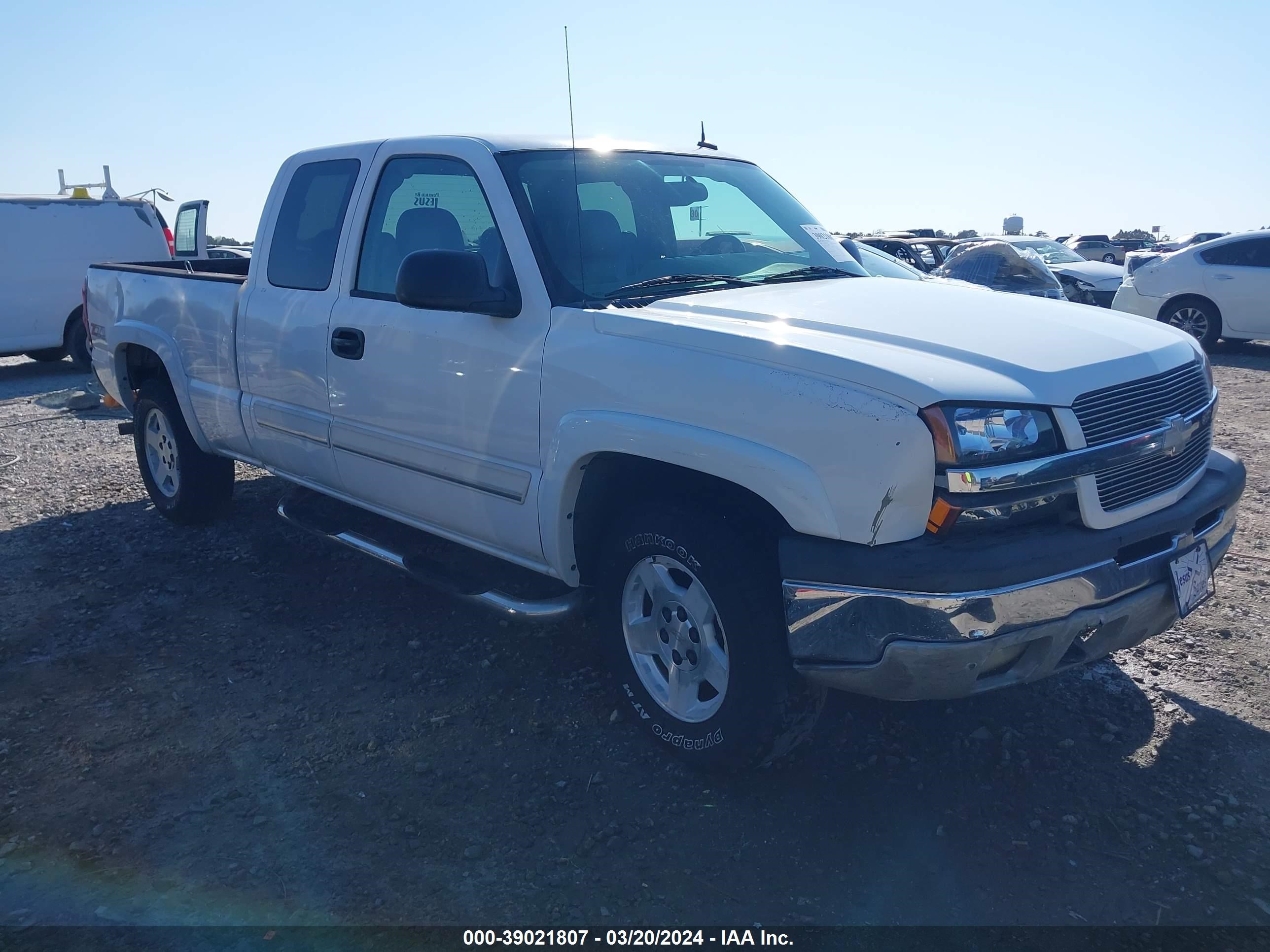 CHEVROLET SILVERADO 2004 1gchk29ux4e188033