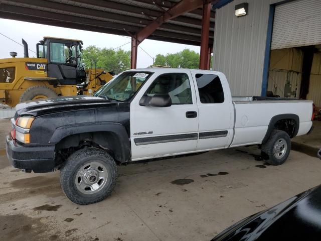 CHEVROLET SILVERADO 2005 1gchk29ux5e252718