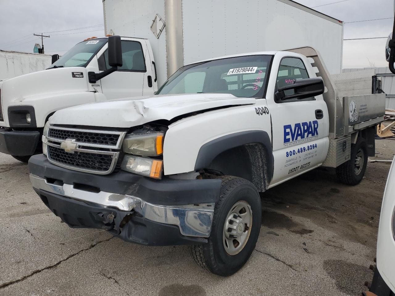 CHEVROLET SILVERADO 2006 1gchk34u86e275199