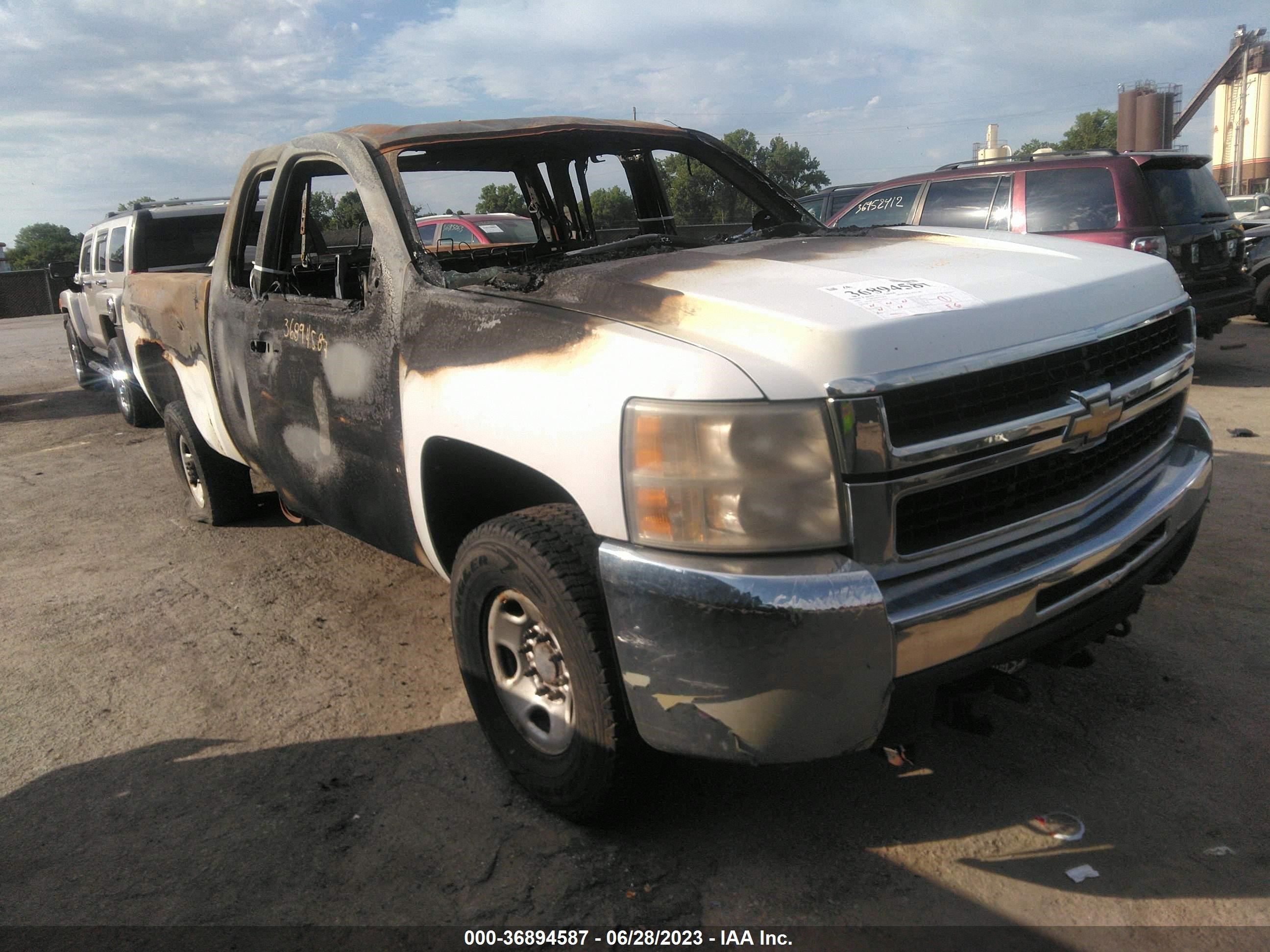 CHEVROLET SILVERADO 2009 1gchk49k59e143664